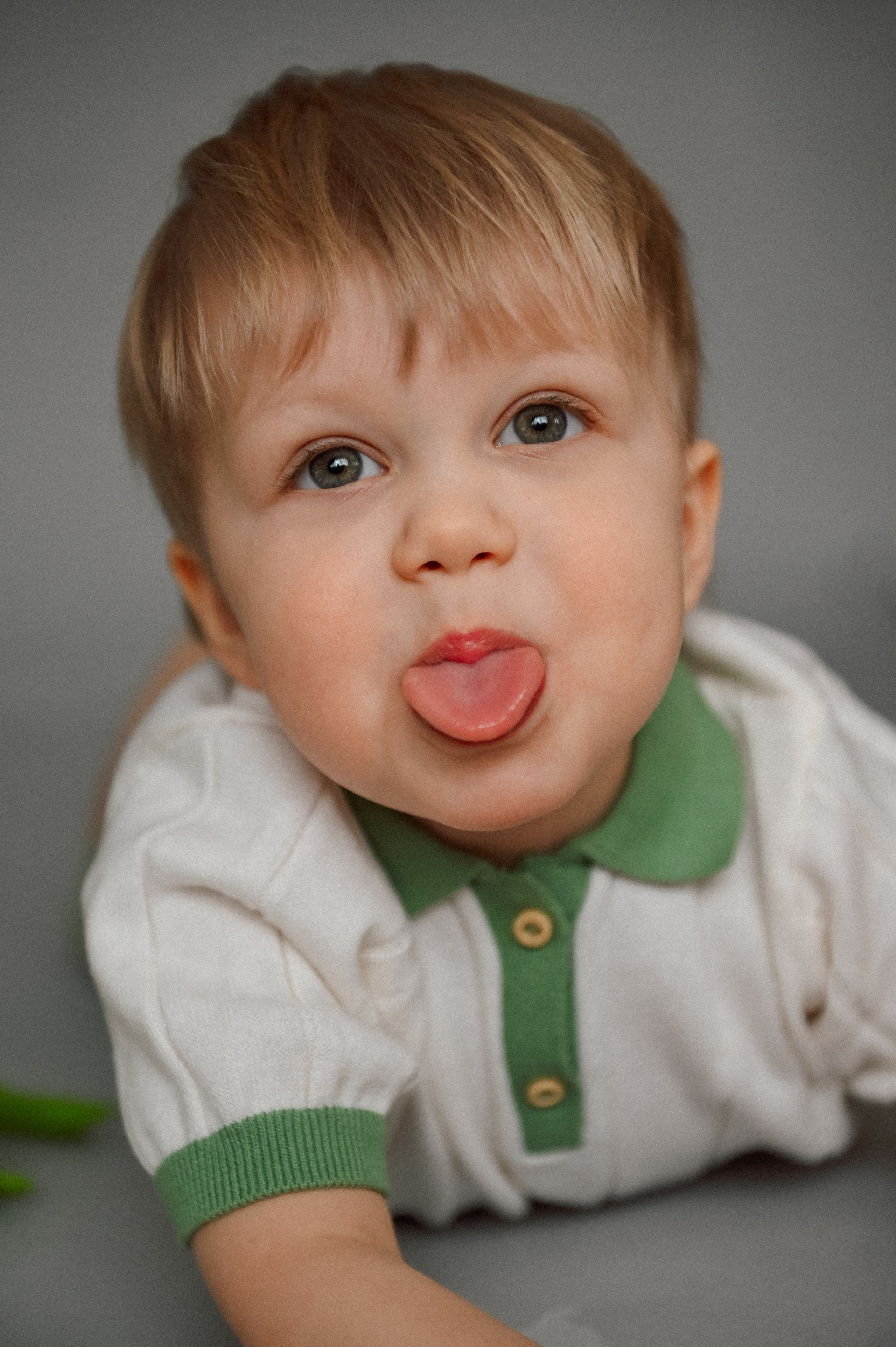 Весенние цветы. Детский и семейный фотограф в финляндии дина пулкка. контент фотограф