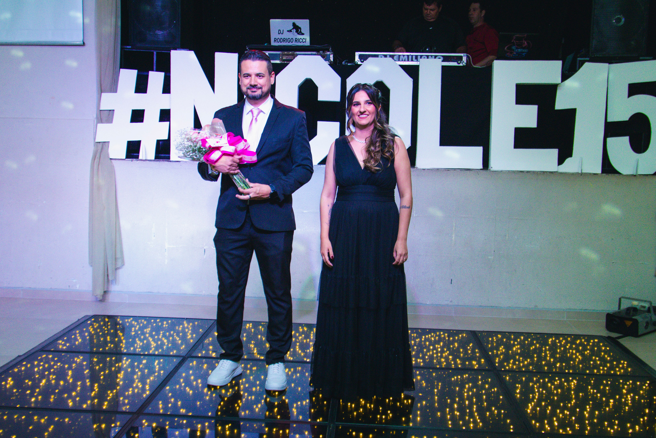 15 ANOS DE NICOLE. Fotógrafos de casamento. empresas, família em Catanduva SP e região, Casal Gonçales