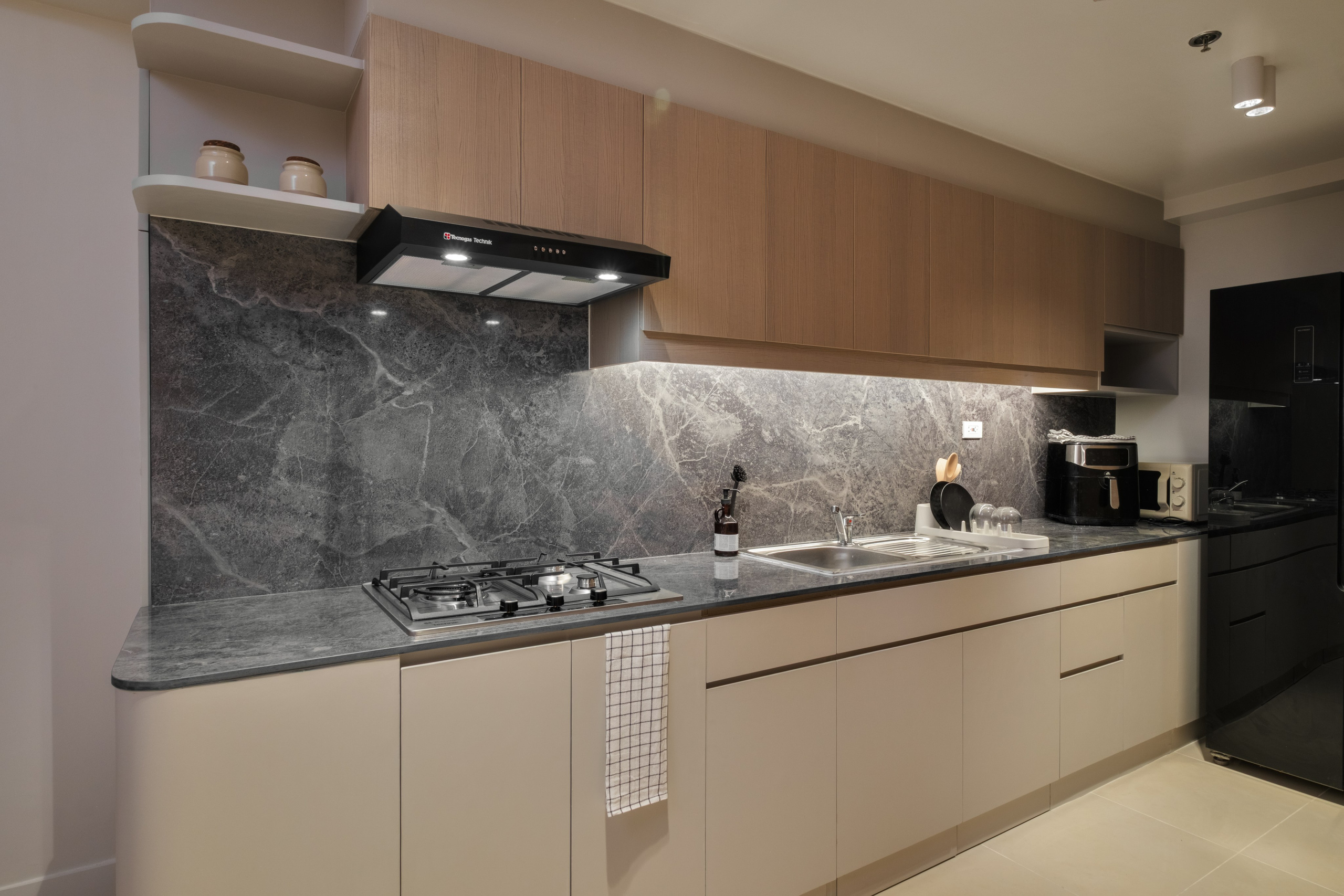 Allegra Garden Place // Arquiza Design Studio. Interior & Architectural Photographer Philippines | Argen Carlo Camaclang