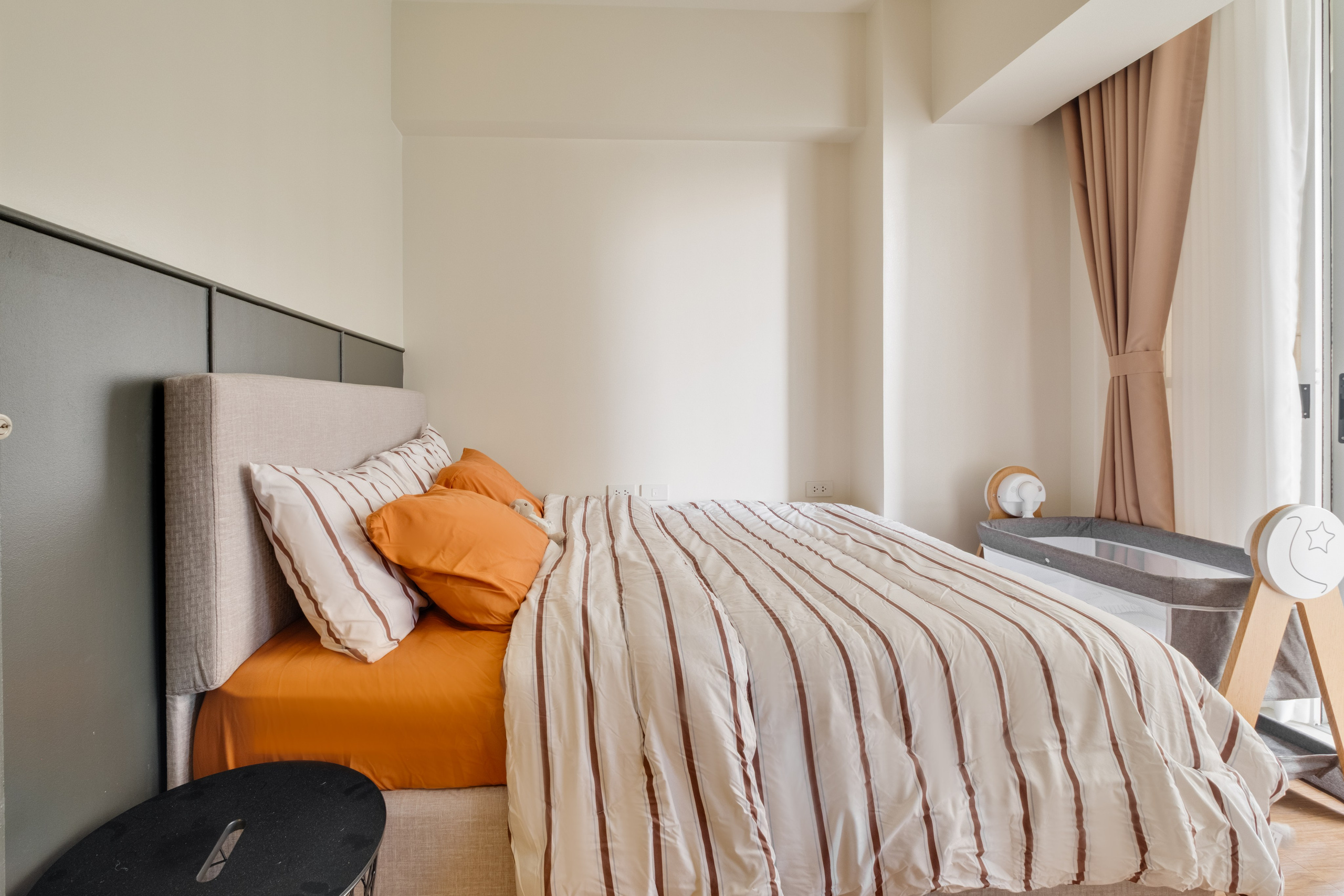 Allegra Garden Place // Arquiza Design Studio. Interior & Architectural Photographer Philippines | Argen Carlo Camaclang