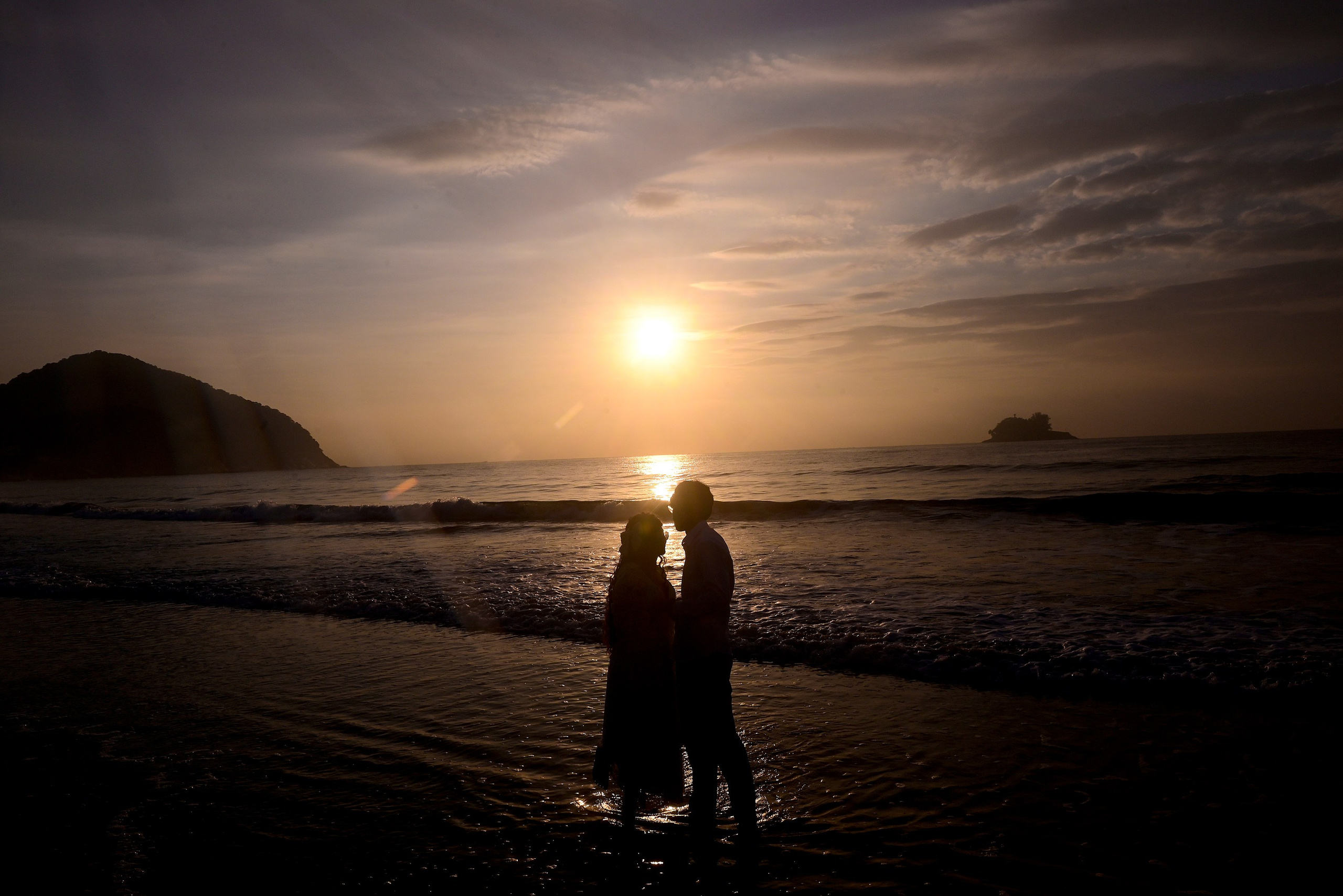 Amanda & Paulo, Praia do Pernambuco. Produtora Bride