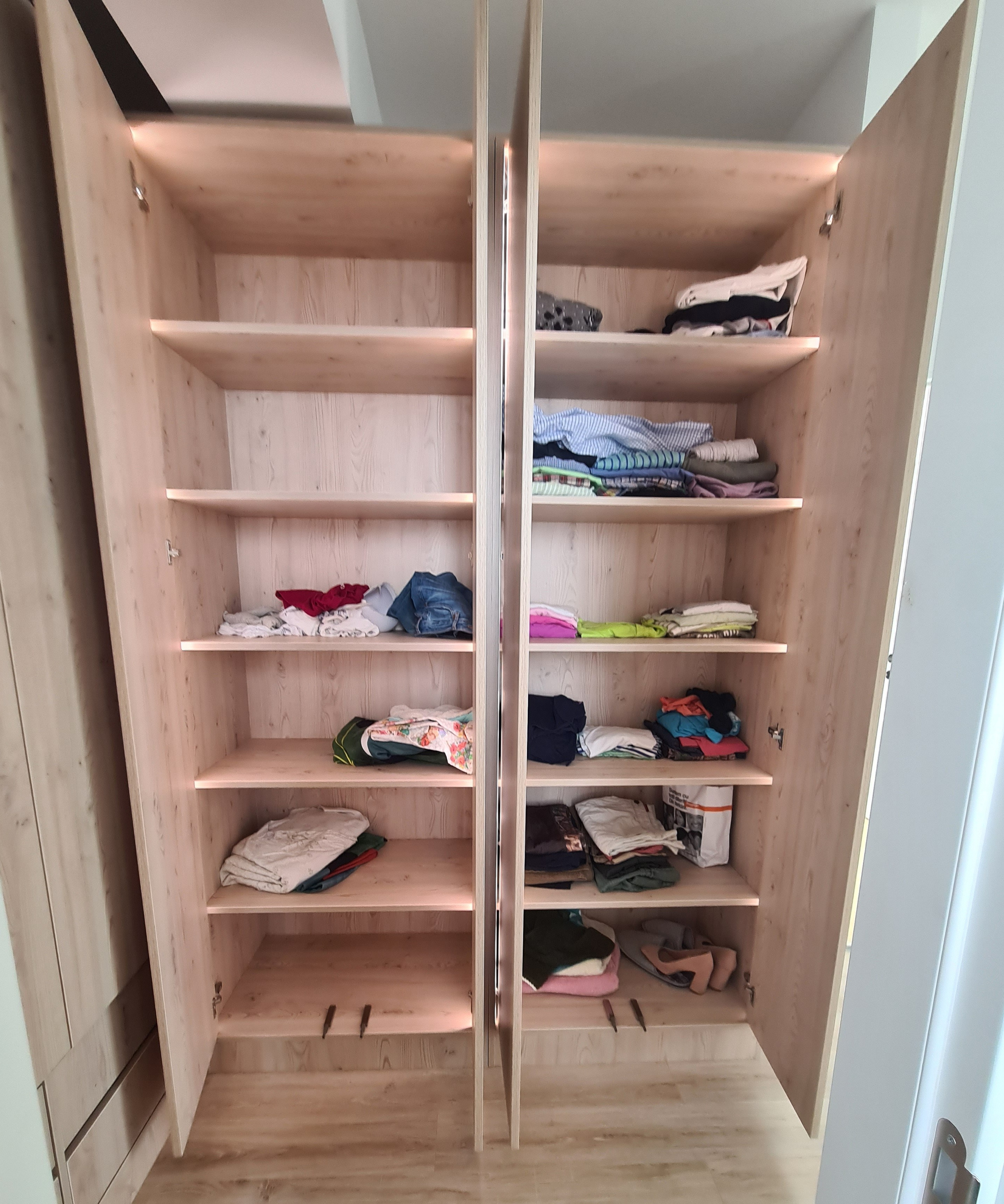 Dressing. Furniture Alexandru Turcu