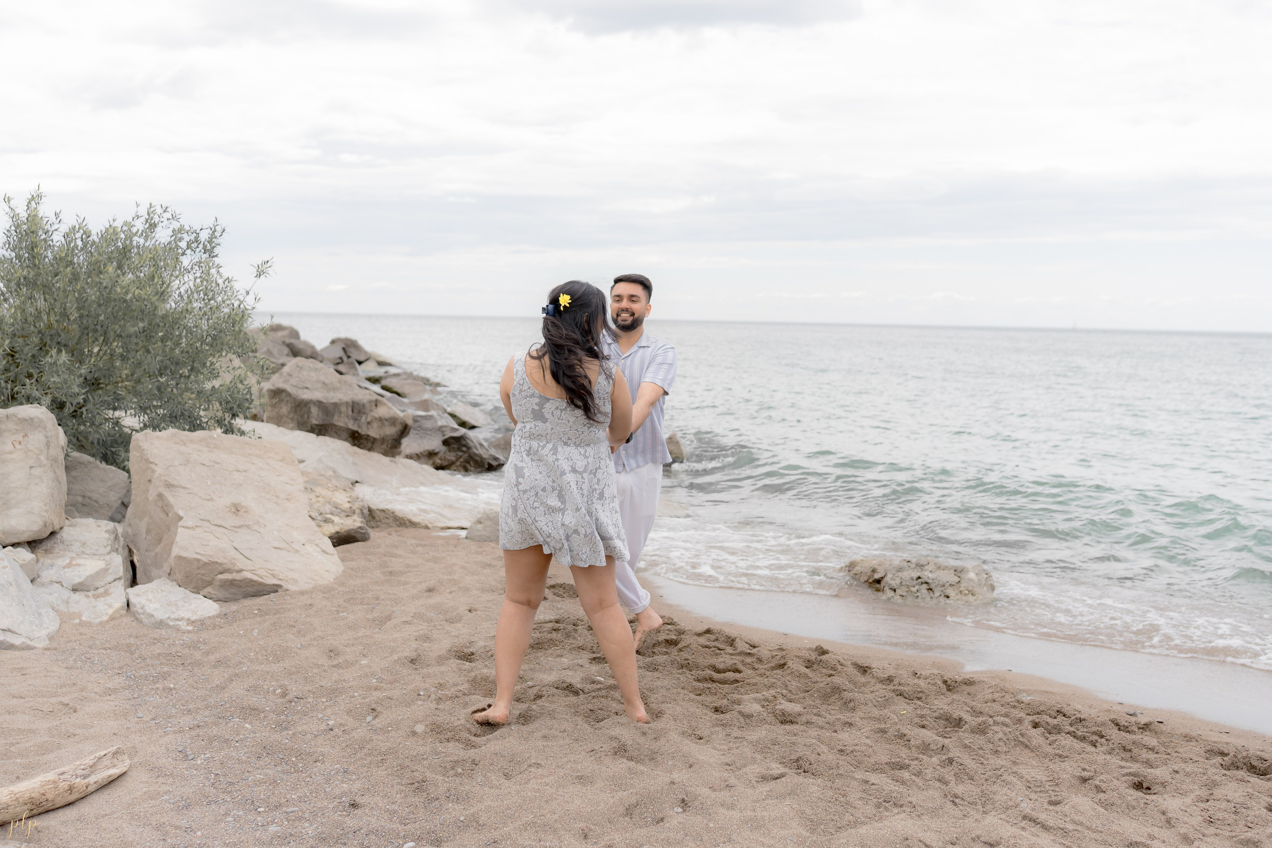 Dhairya and Krupali. Wedding Photographers and Filmmakers