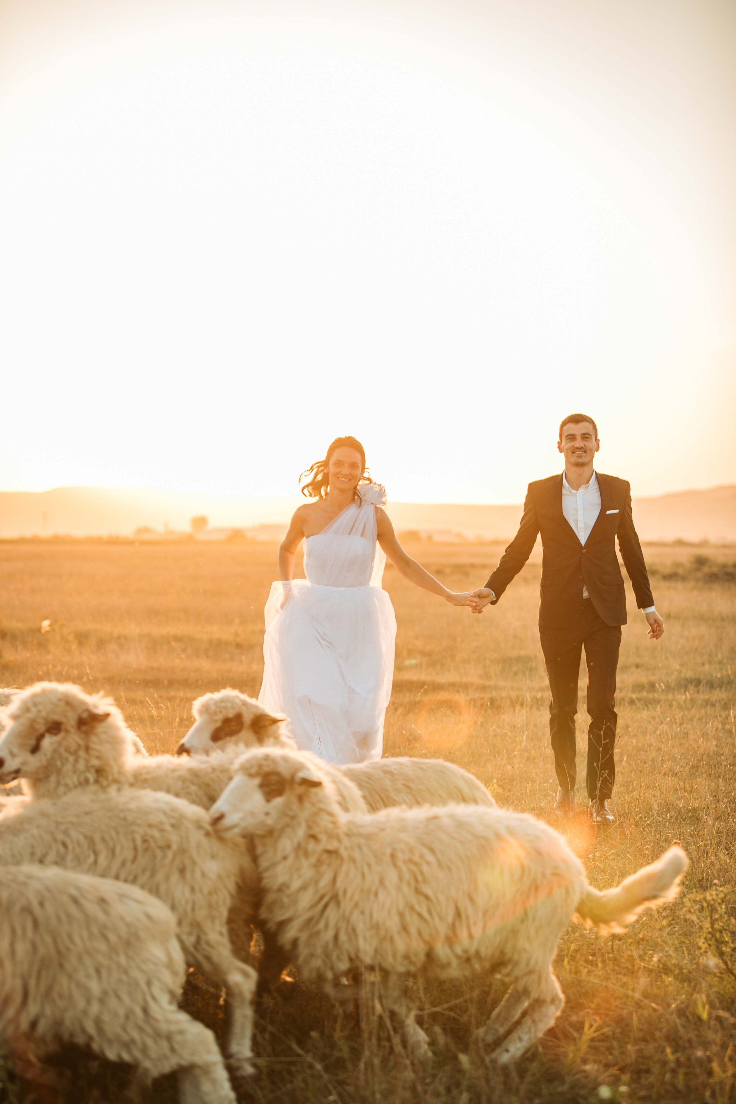 Corina & Ovidiu. Contrast Studio