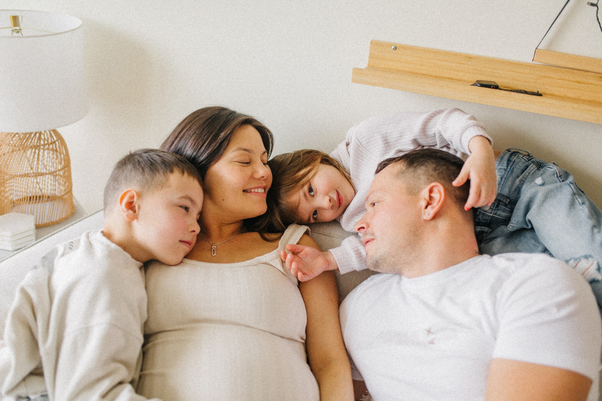 Maternity. Home. Photographer NYC