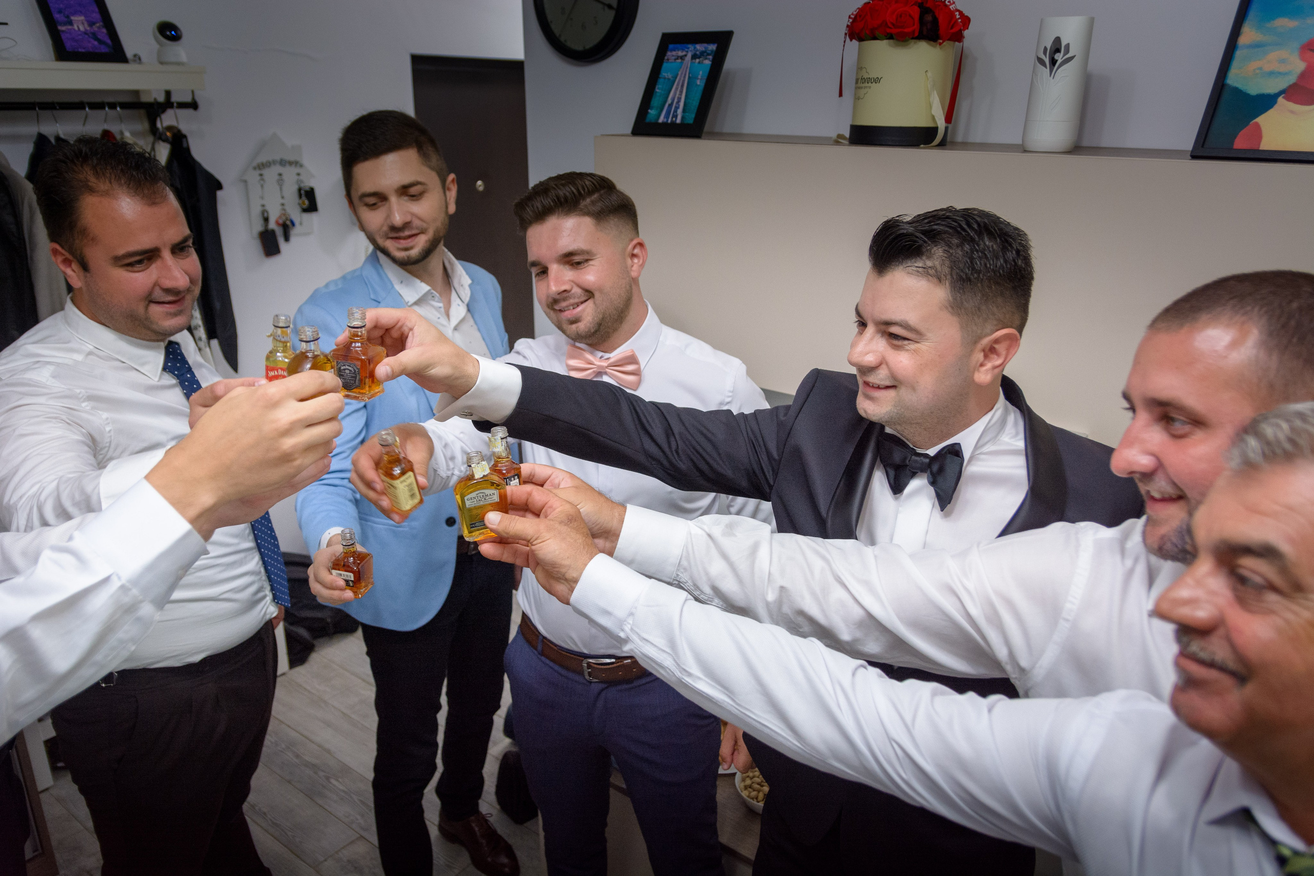 Povestea din spatele fotografiei perfecte: Un ghid pentru mirese. Wedding photographer from Bucharest Eugen Elisei