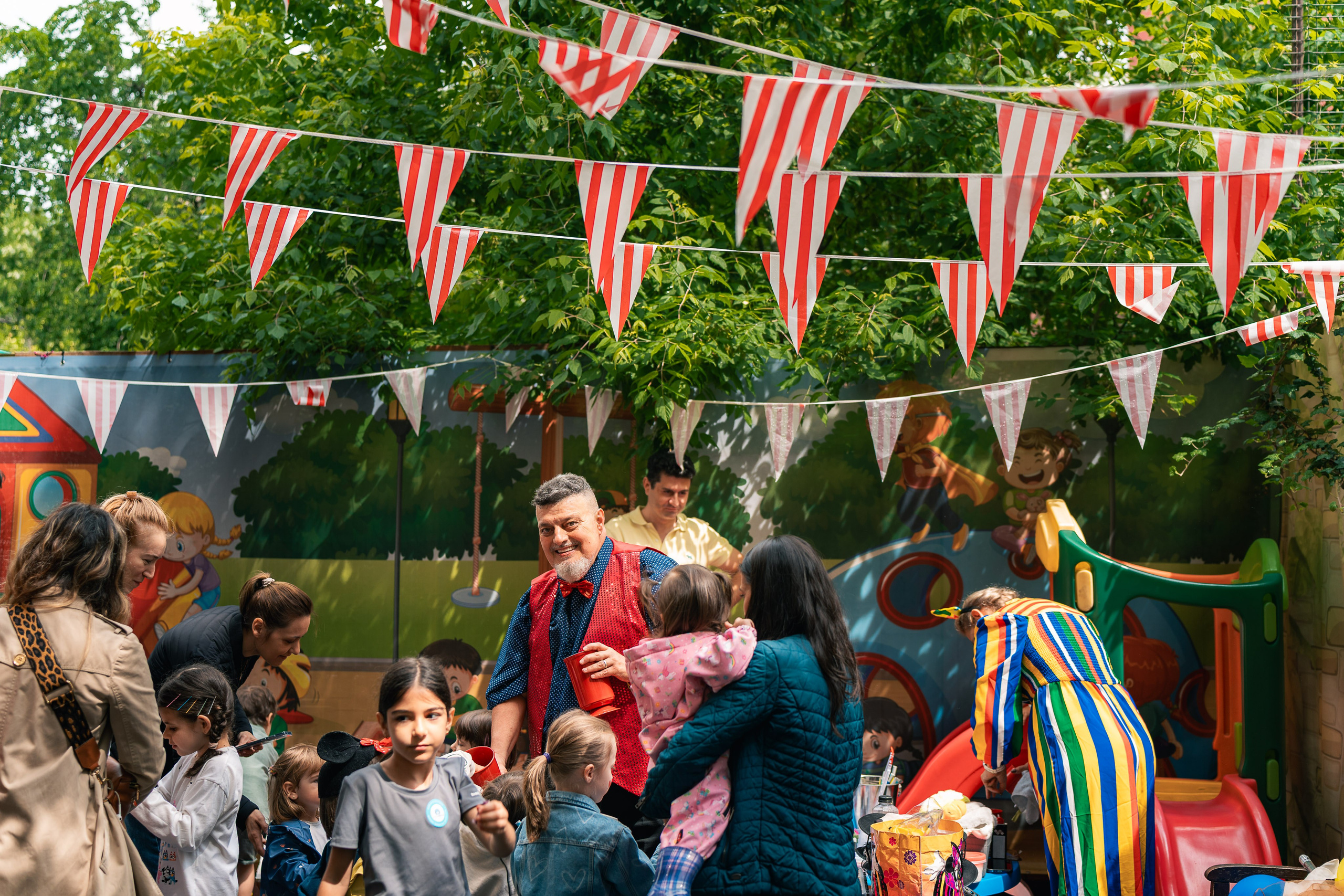 Miniterra Carusel. Liviu Andrei - Fotograf