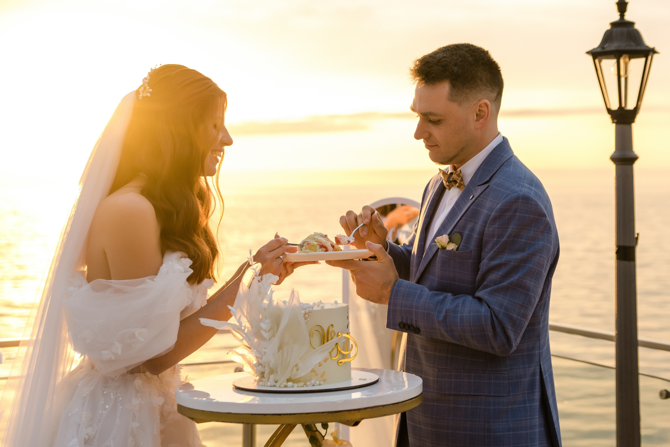 Свадьба на море в Батуми. Свадебные фотографы в Грузии, Армении. Макс Коваленко и Лара Татосян. Свадебный видеограф