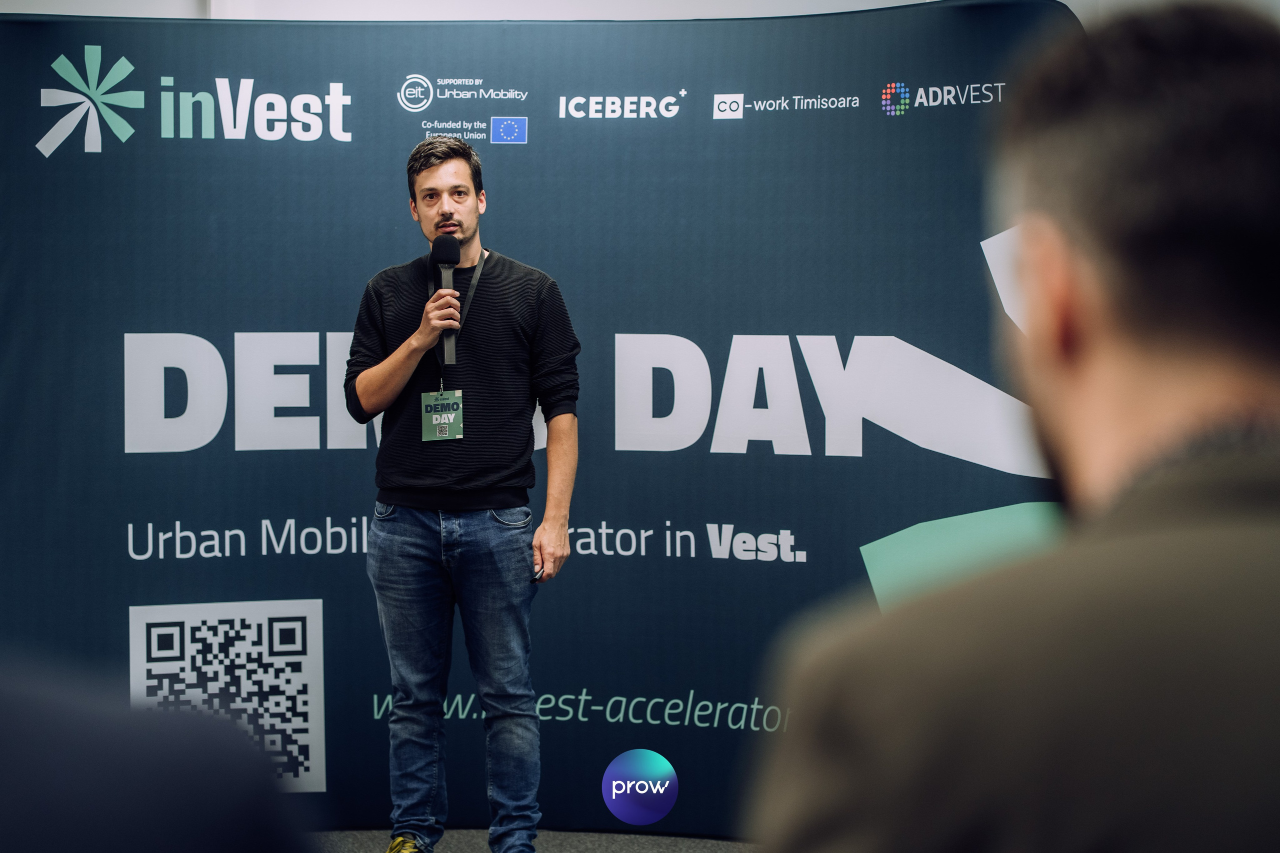 InVest DemoDay @ Cowork. Cozac Cristian Photographer