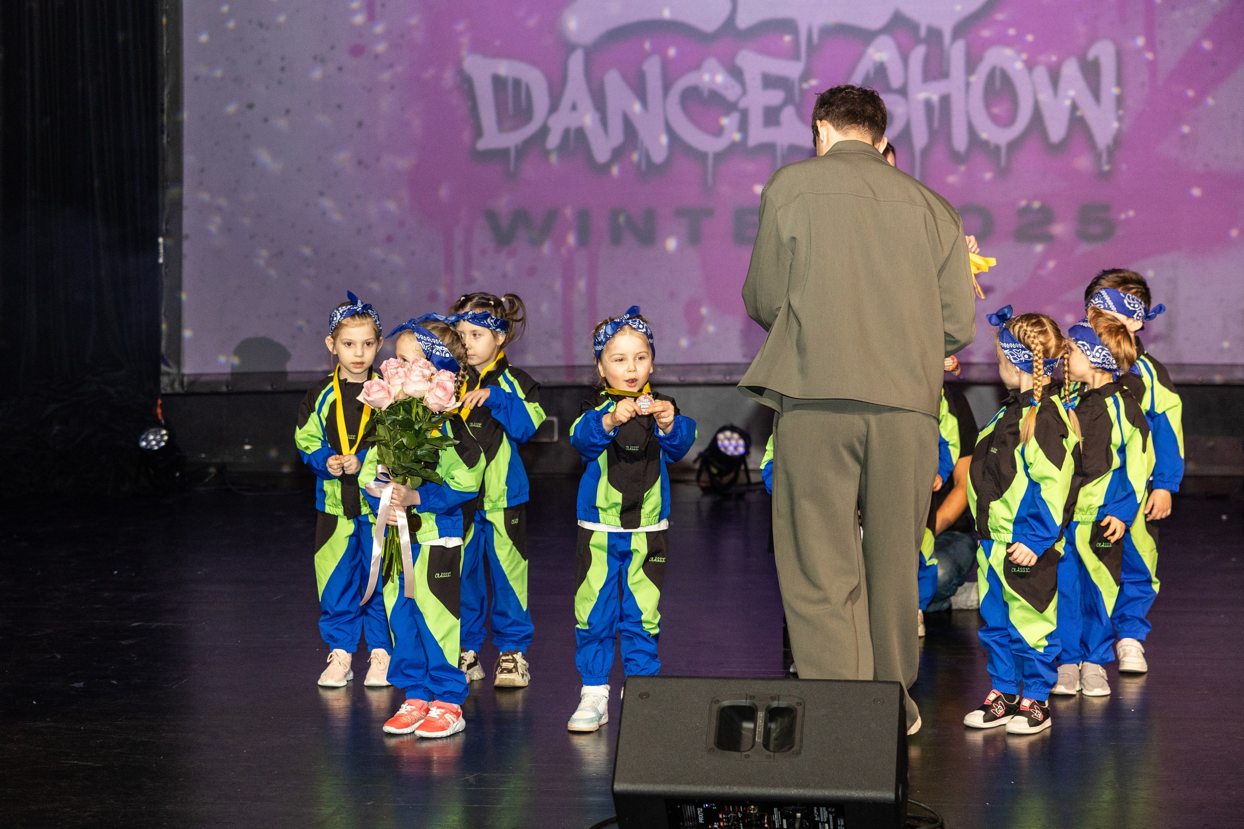 LEO DANCE SHOW WINTER 2025. Семейный и детский фотограф в Варшаве Мила Бобровская