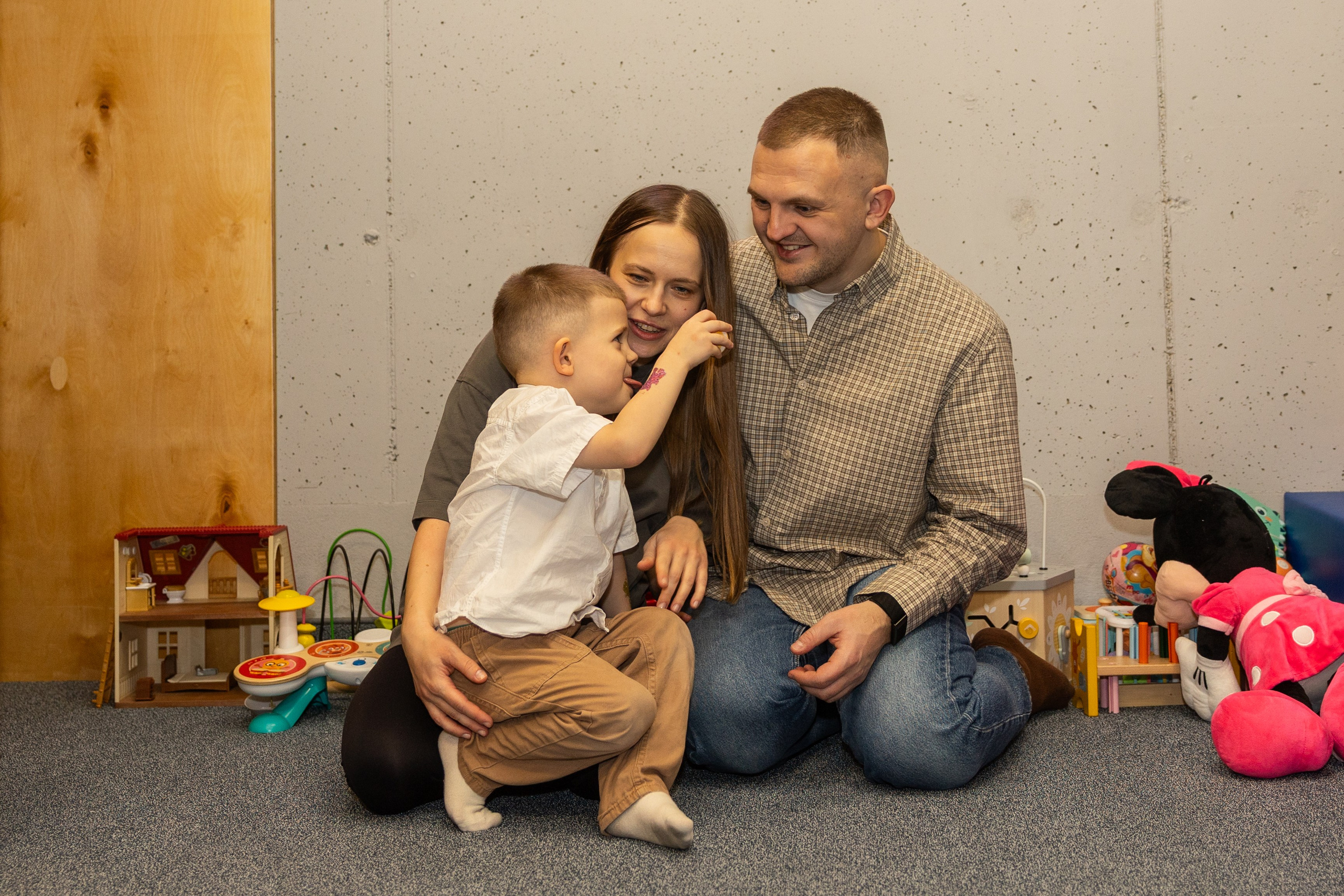 День рождения Артёма 24 января 2026 года. Семейный и детский фотограф в Варшаве Мила Бобровская