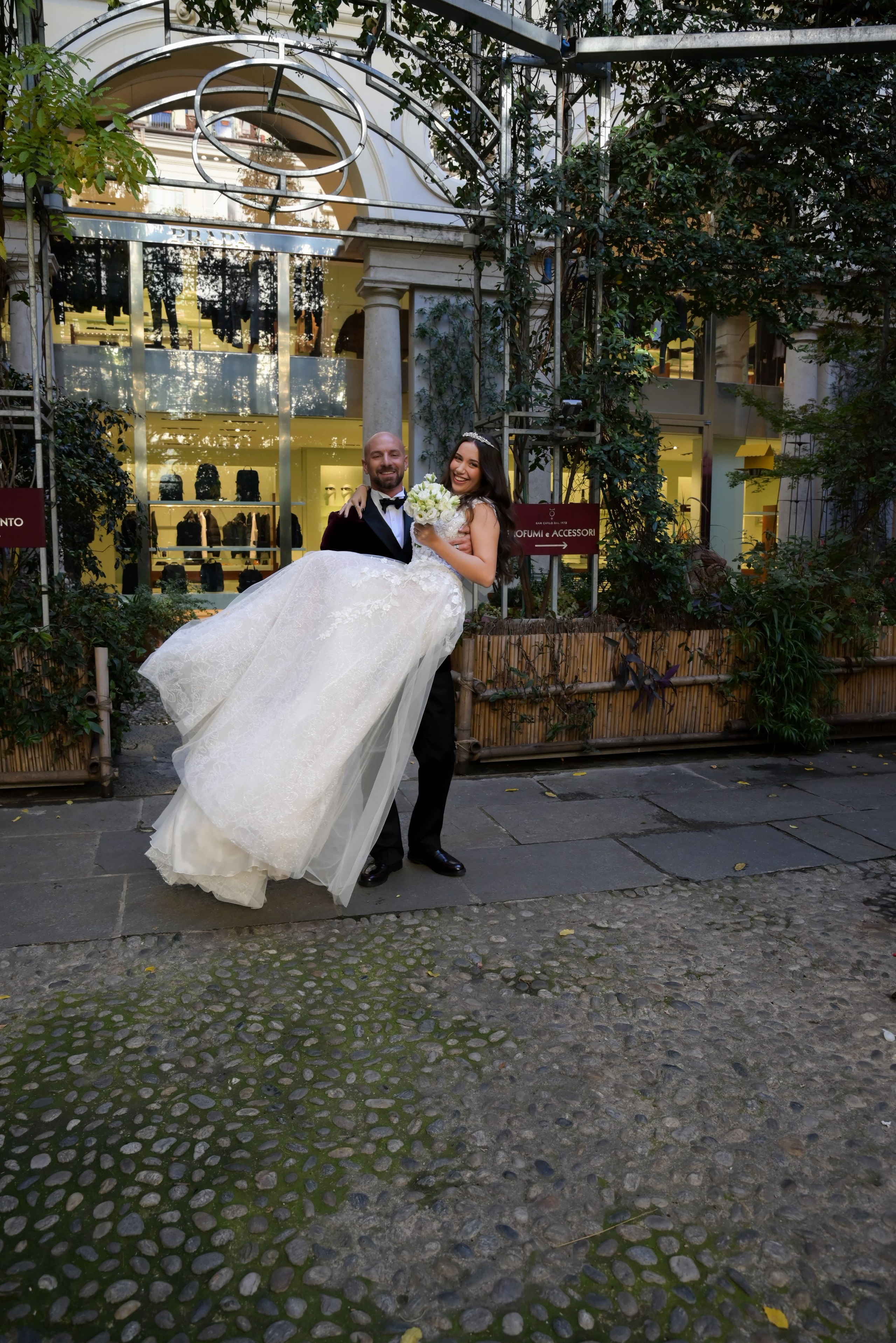 SERVIZIO FOTOGRAFICO MATRIMONIALE