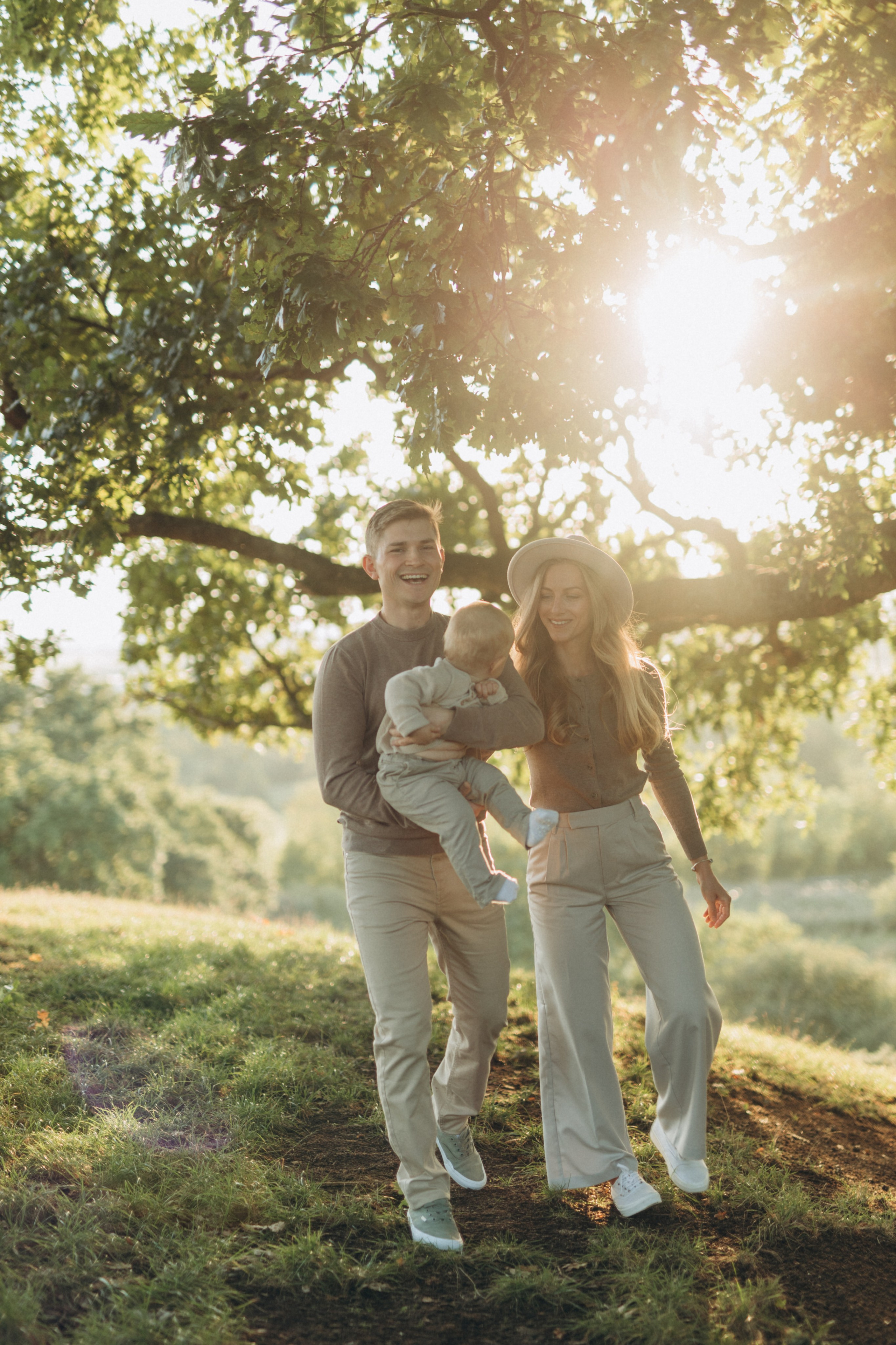 Cracks Hill. AlinaLazurko.uk | Professional portrait photographer