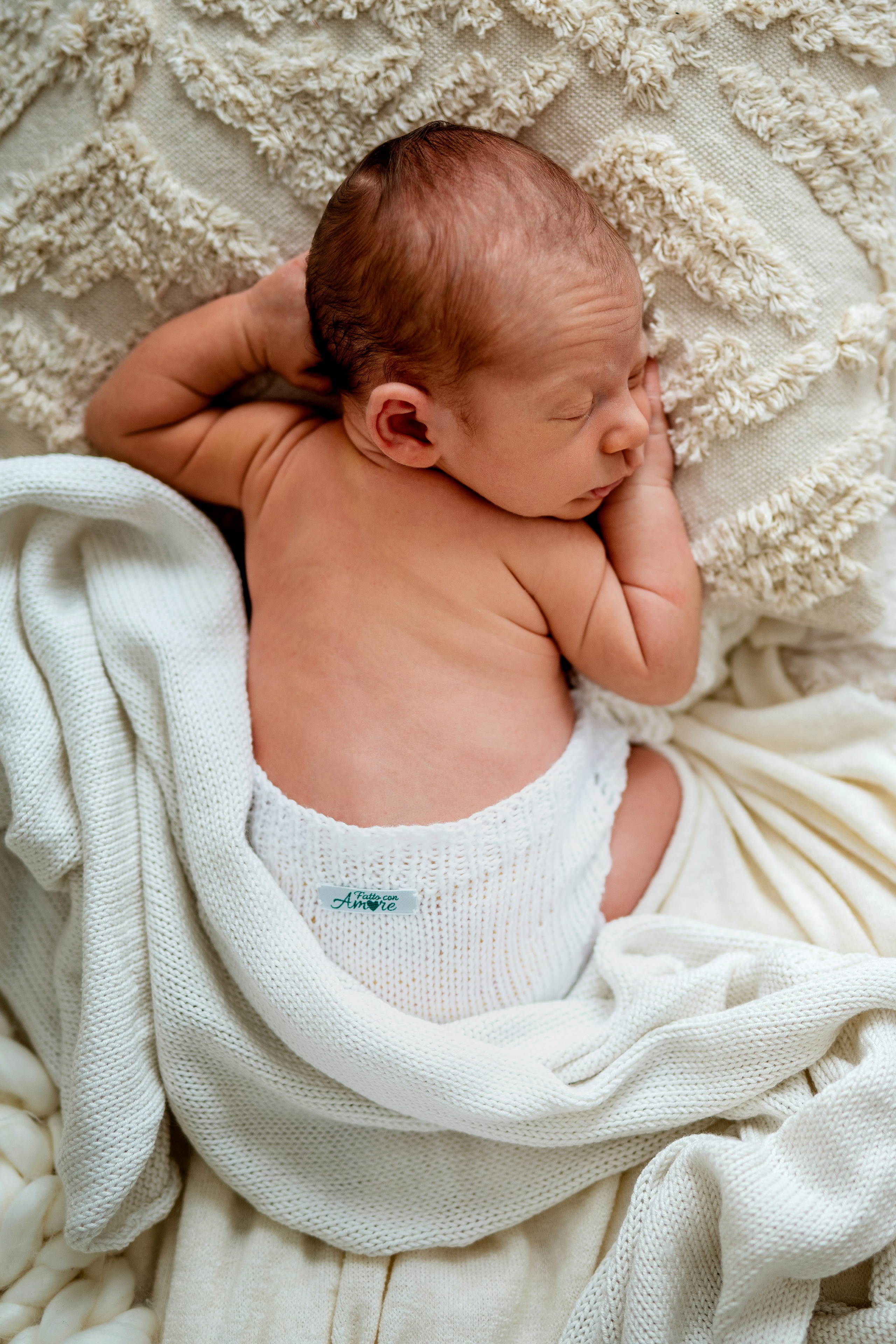 Newborn 2025. Svitlana Miahka fotografa a Genova