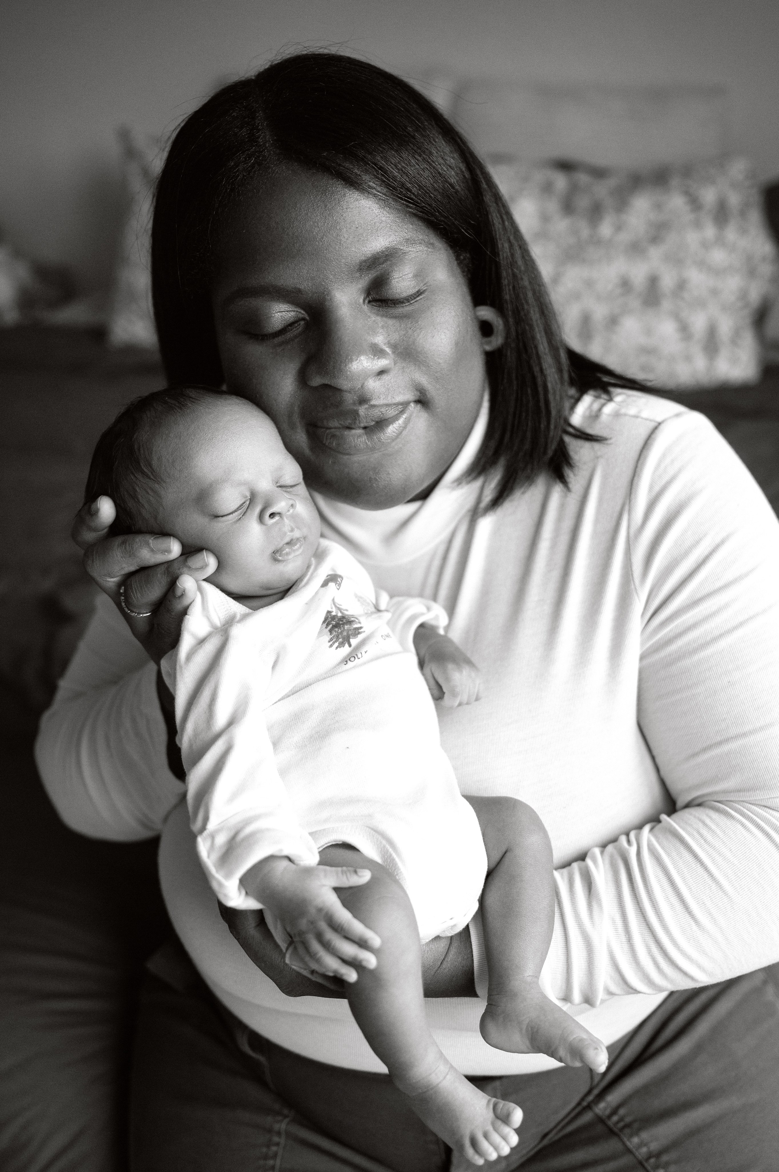 Ezra, 1 month, Lifestyle. In-home newborn photography Raleigh & area Katya Kulikova