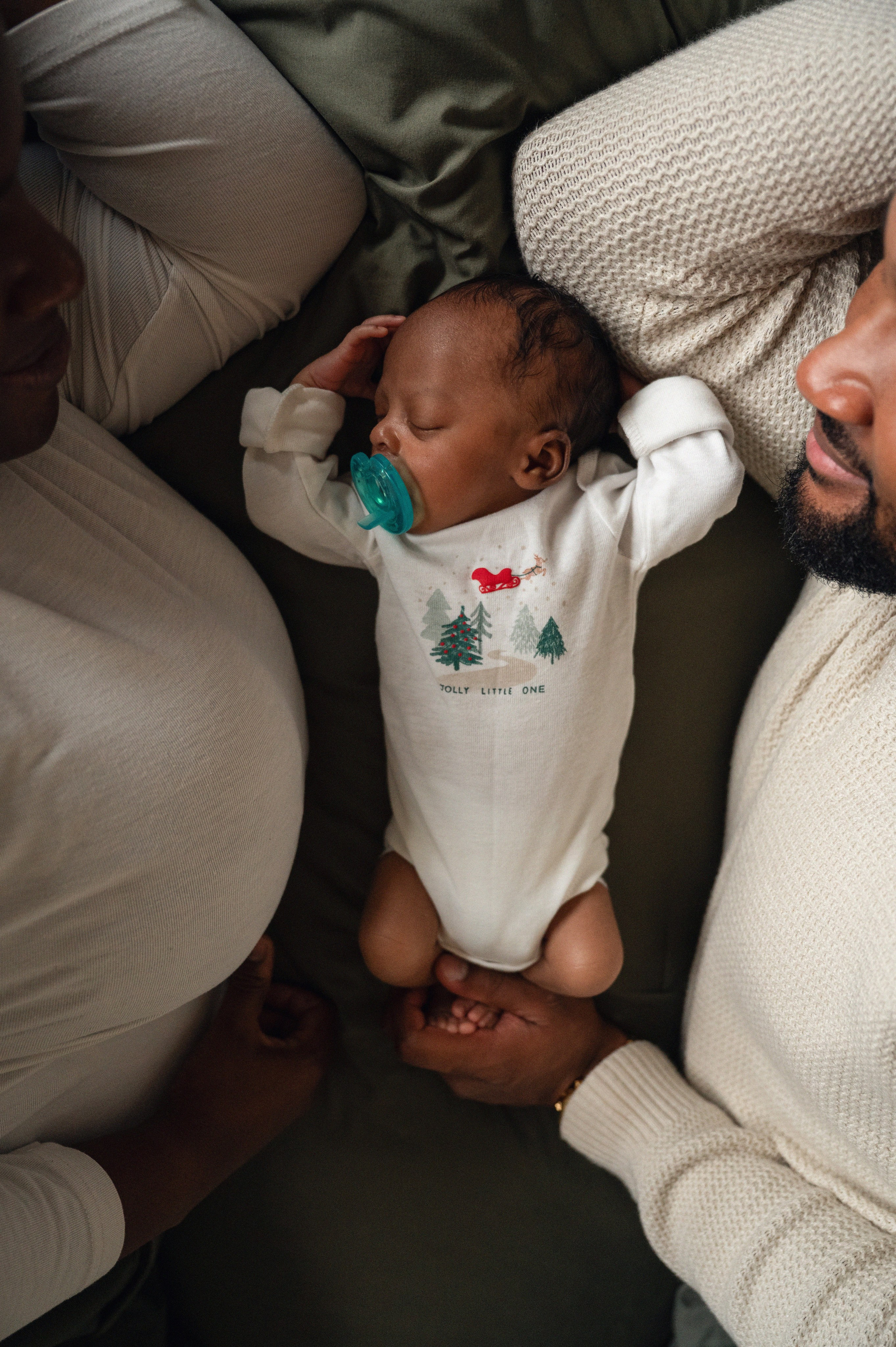 Ezra, 1 month, Lifestyle. In-home newborn photography Raleigh & area Katya Kulikova