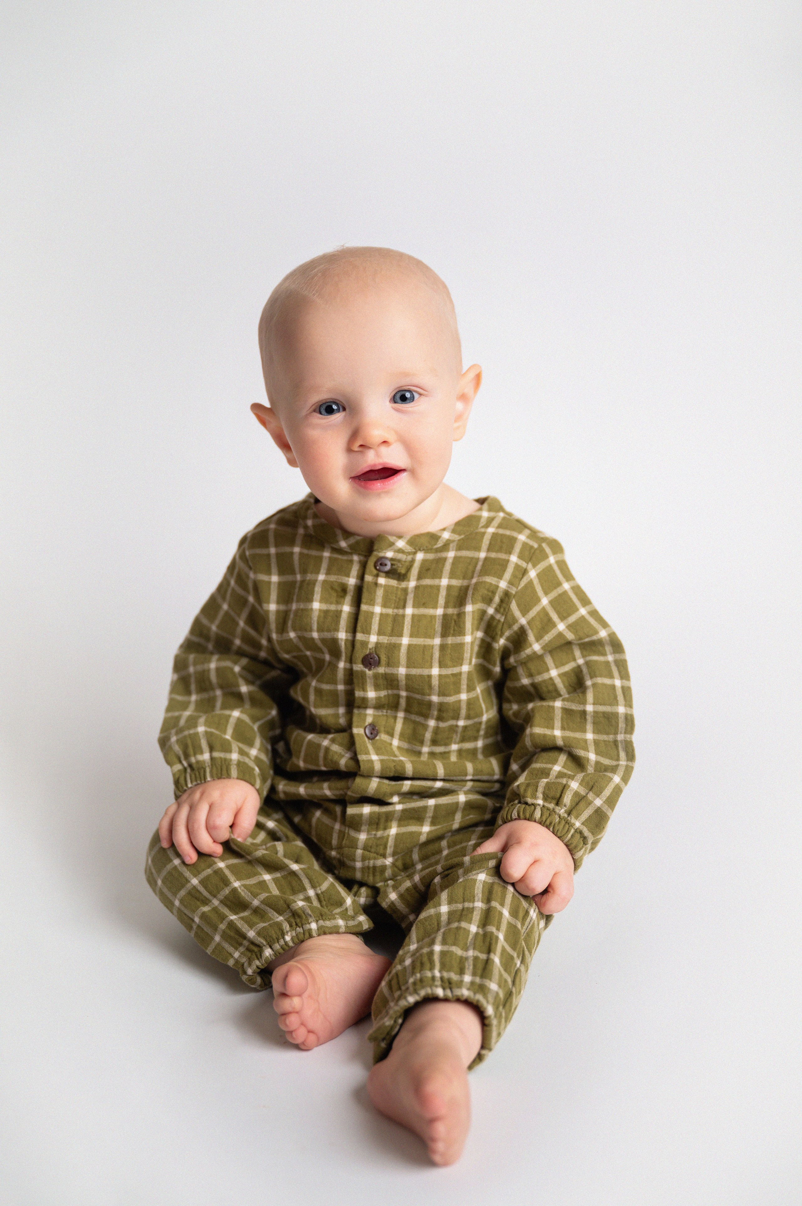 Baby. In-home newborn photography Raleigh & area Katya Kulikova