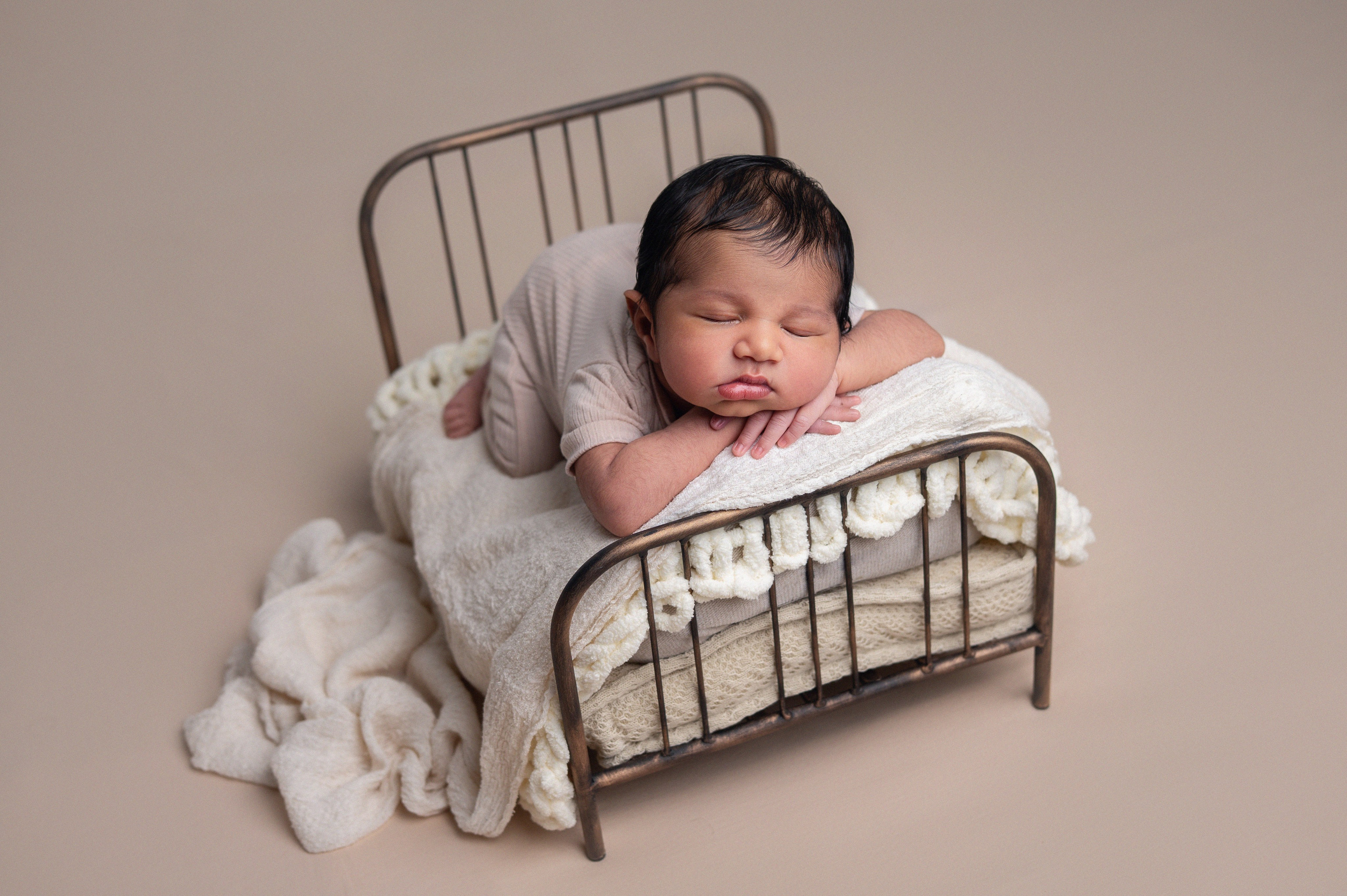 In-home newborn photography Raleigh & area Katya Kulikova