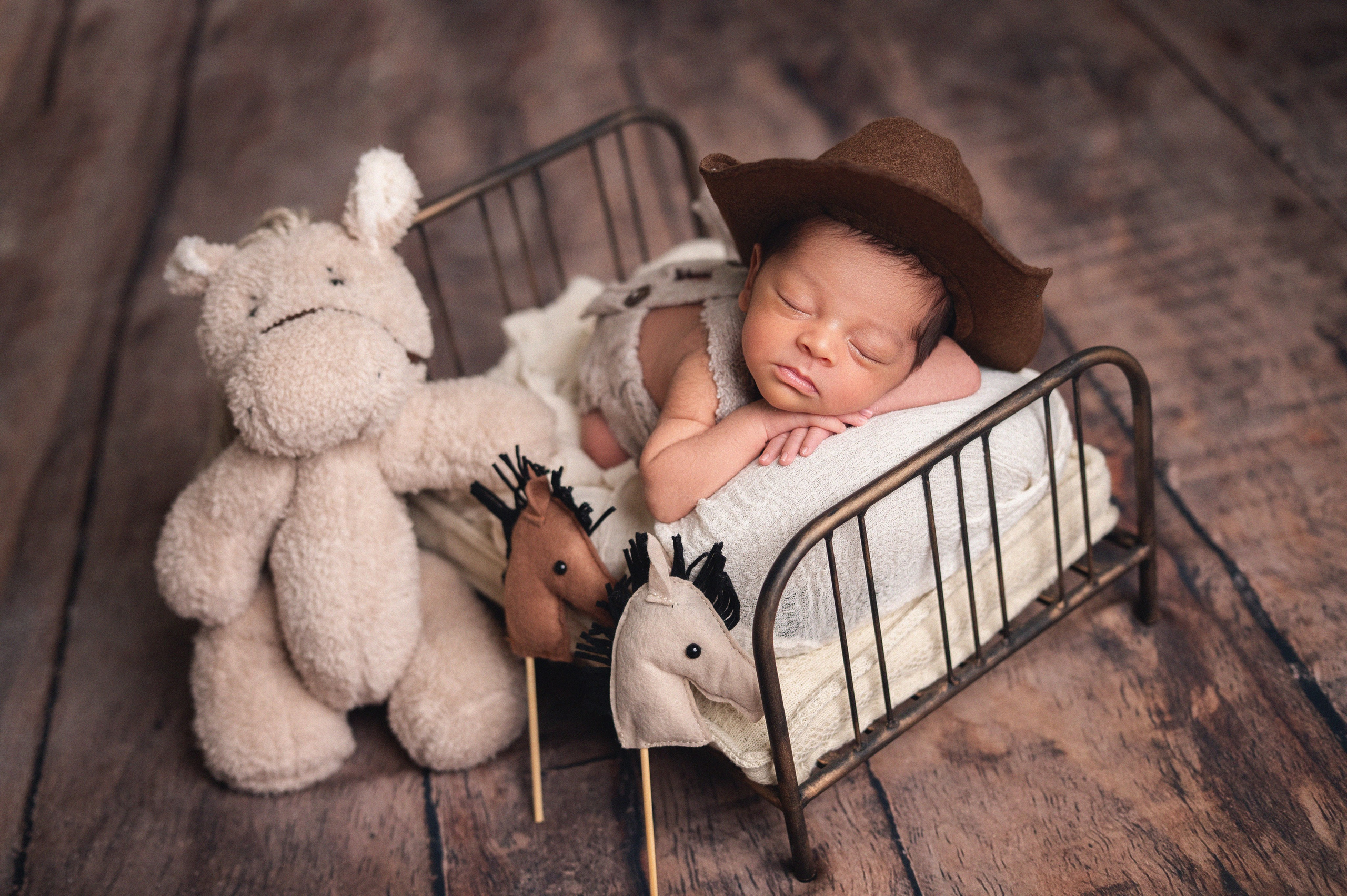 Newborn gallery. In-home newborn photography Raleigh & area Katya Kulikova