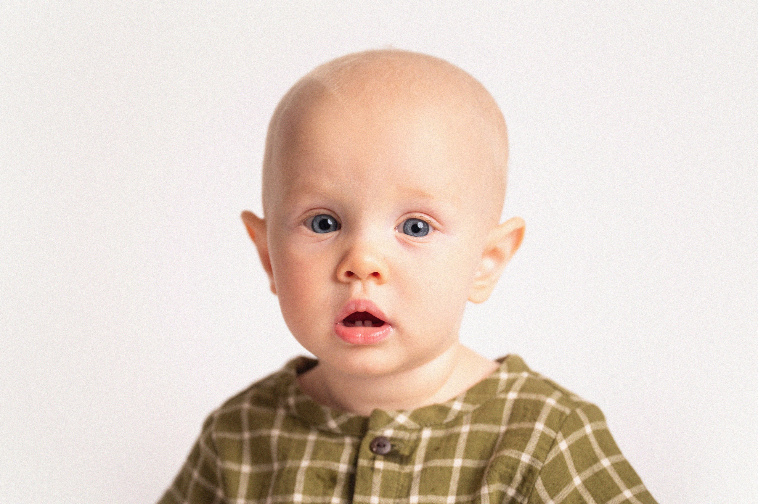 Baby. In-home newborn photography Raleigh & area Katya Kulikova