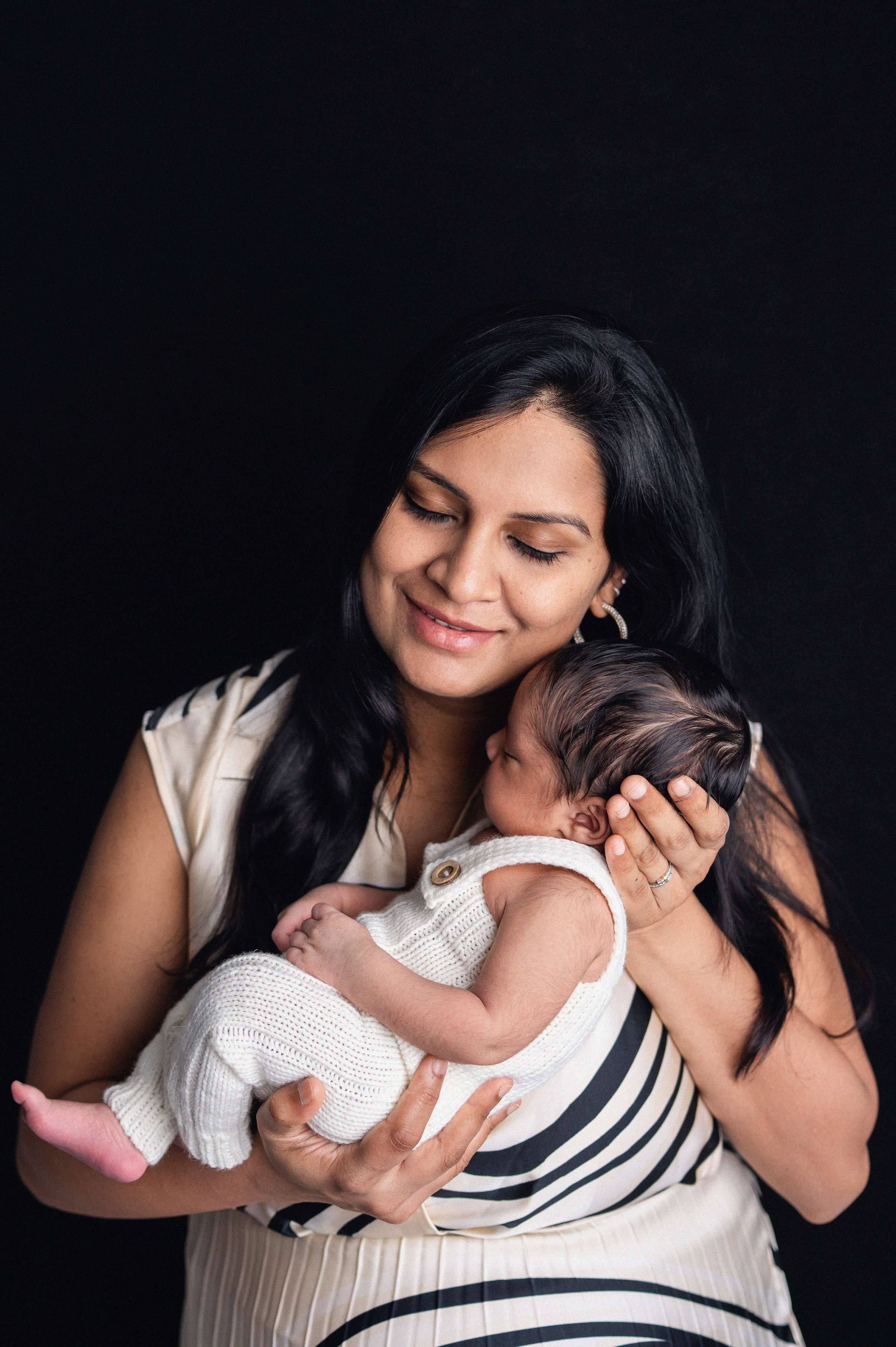 In-home newborn photography Raleigh & area Katya Kulikova