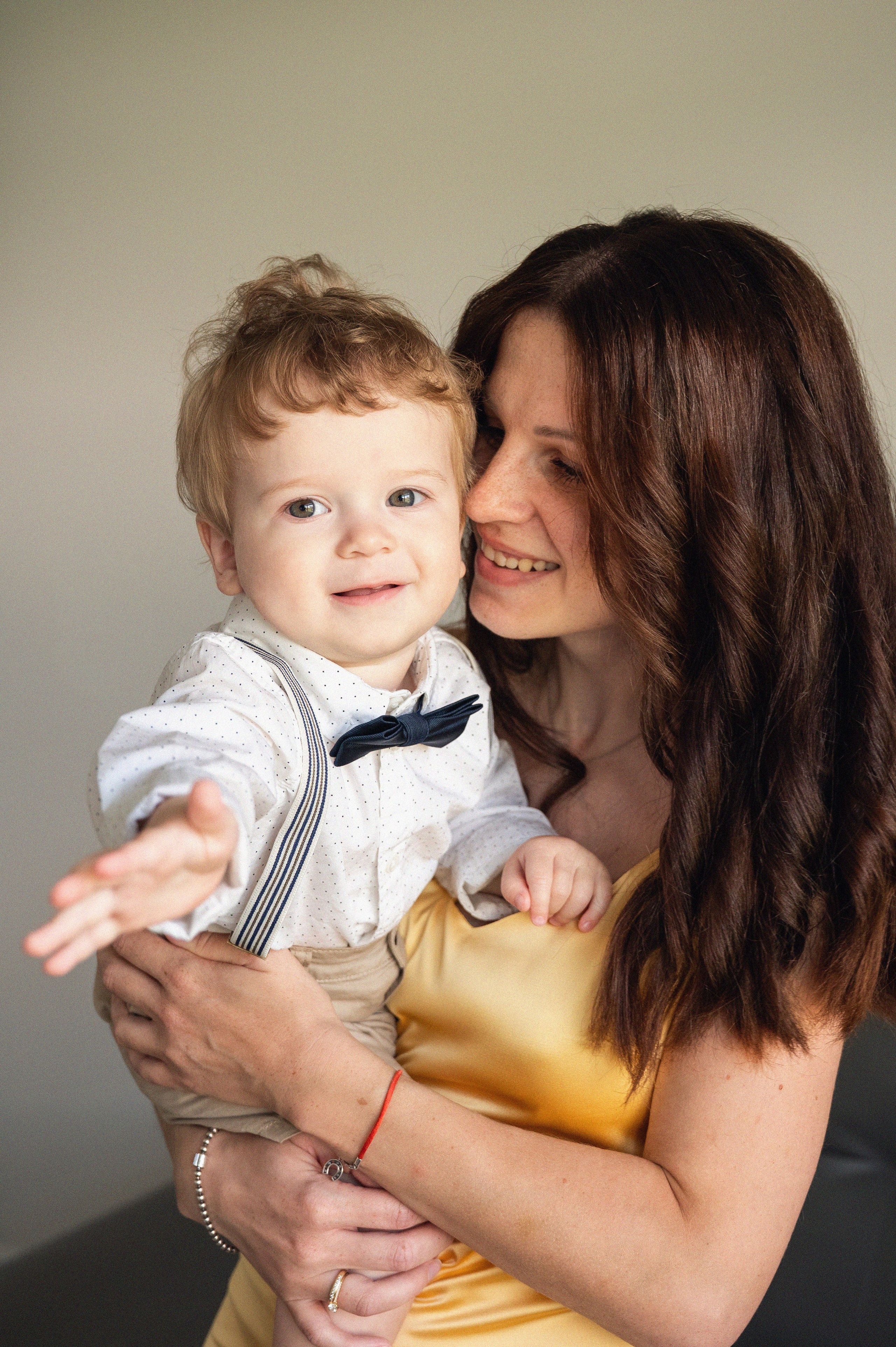 Lifestyle. In-home newborn photography Raleigh & area Katya Kulikova