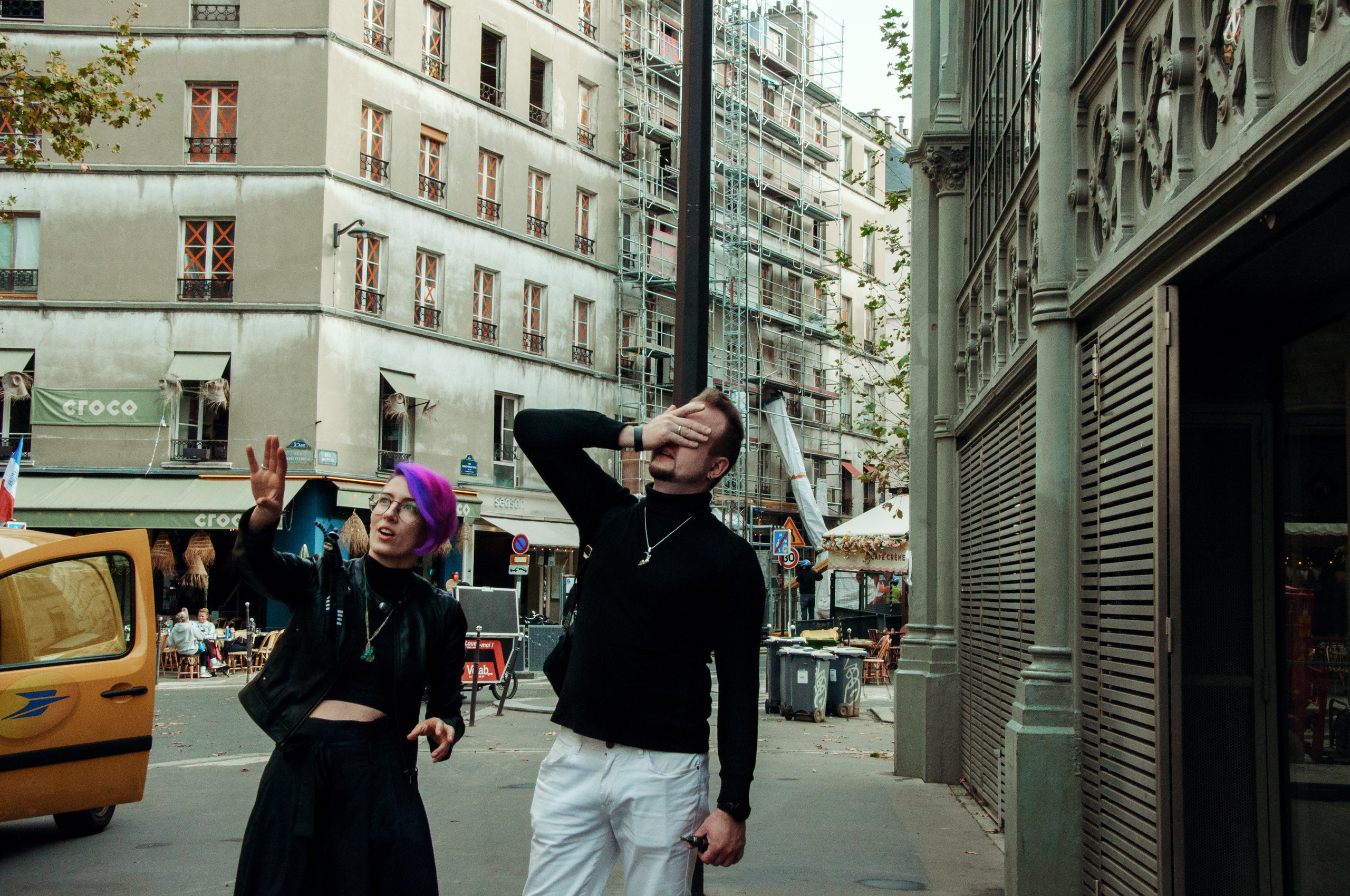 Парная стрит фотосессия. Фотограф в Париже Полина Осипова