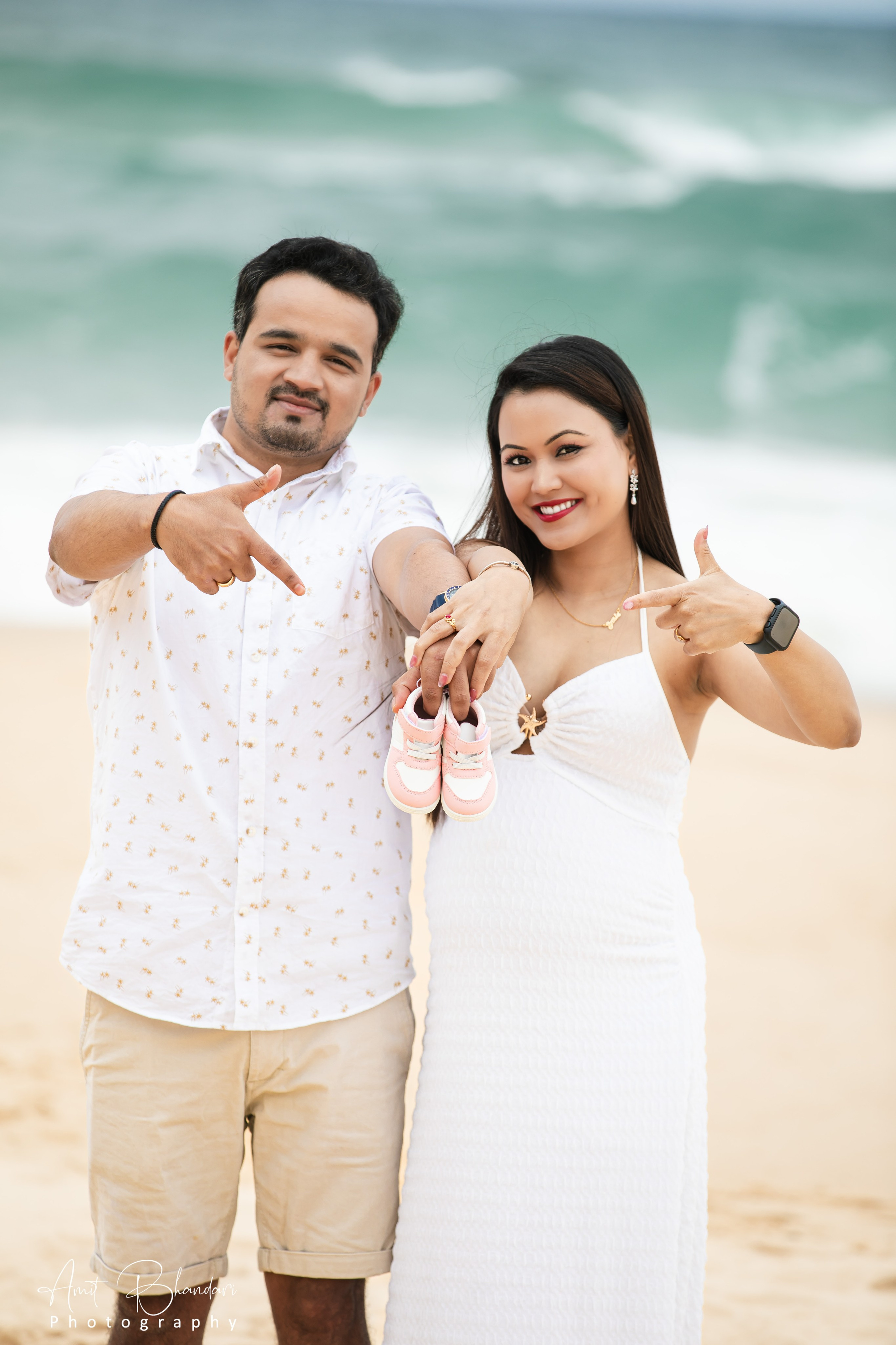 Outdoor Maternity Photoshoot. Freelance Photographer in Newcastle & Central Coast