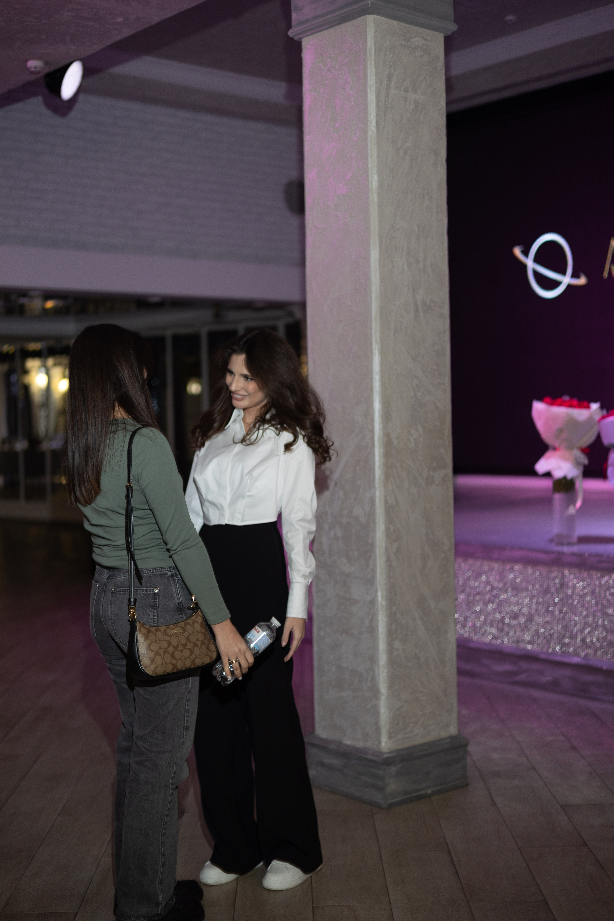 AstroBrut Conference. Wedding and family photographer