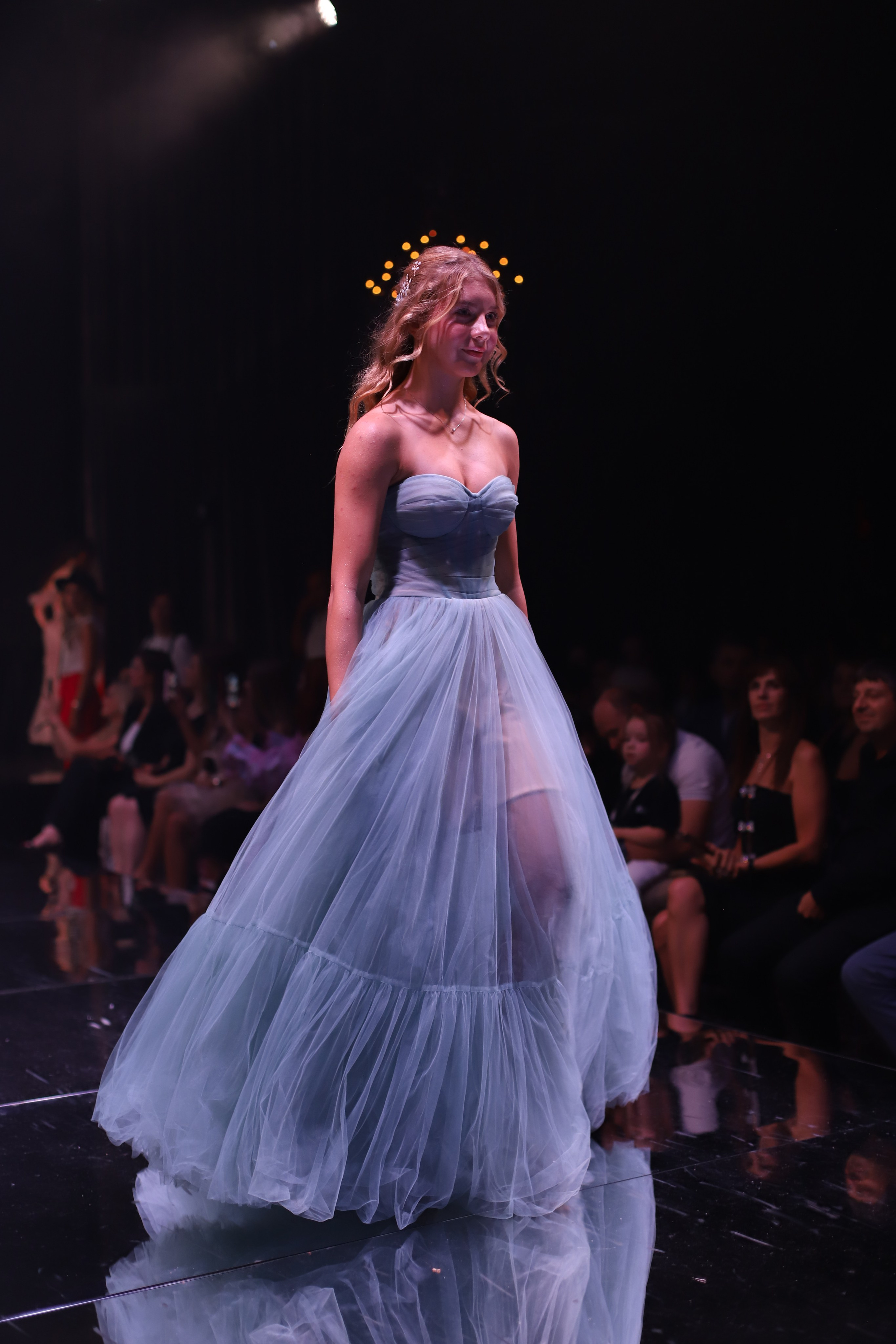 Young Fashion Show. VALERIIA VIUNOVA individual shooting\love story\event\brand