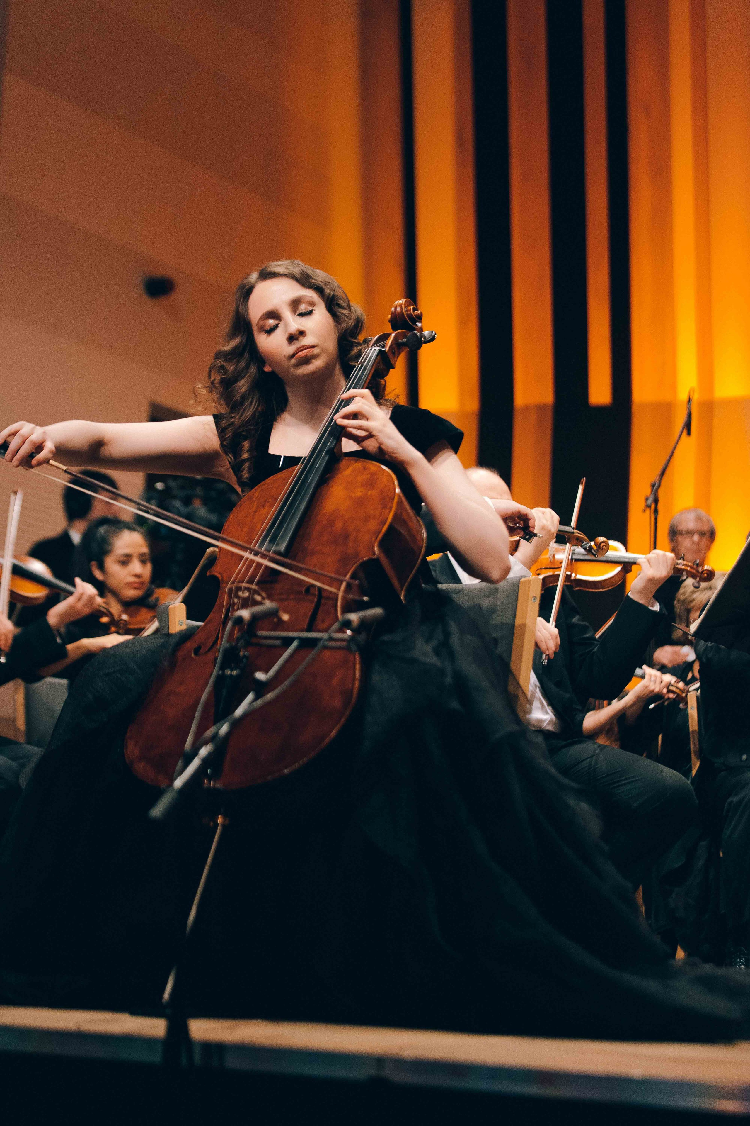 BUDAPEST MUSIC CENTER. Wedding&Event photographer Ismail Rzayev in Baku