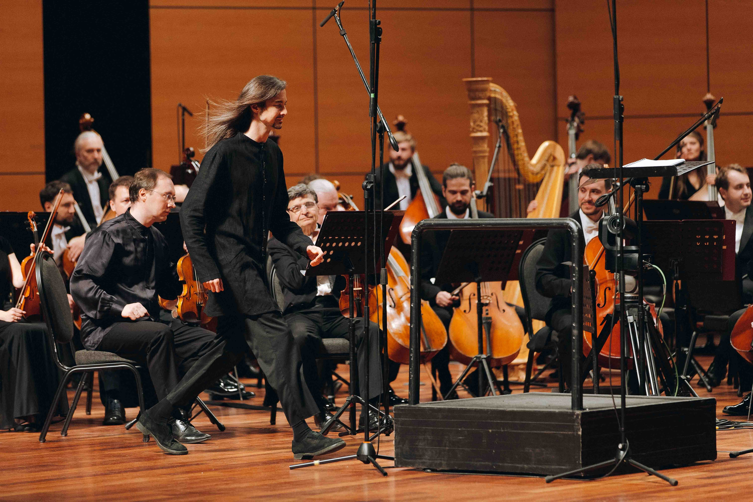 The Tchaikovsky Academic Grand Symphony Orchestra in Istanbul. Wedding&Event photographer Ismail Rzayev in Baku