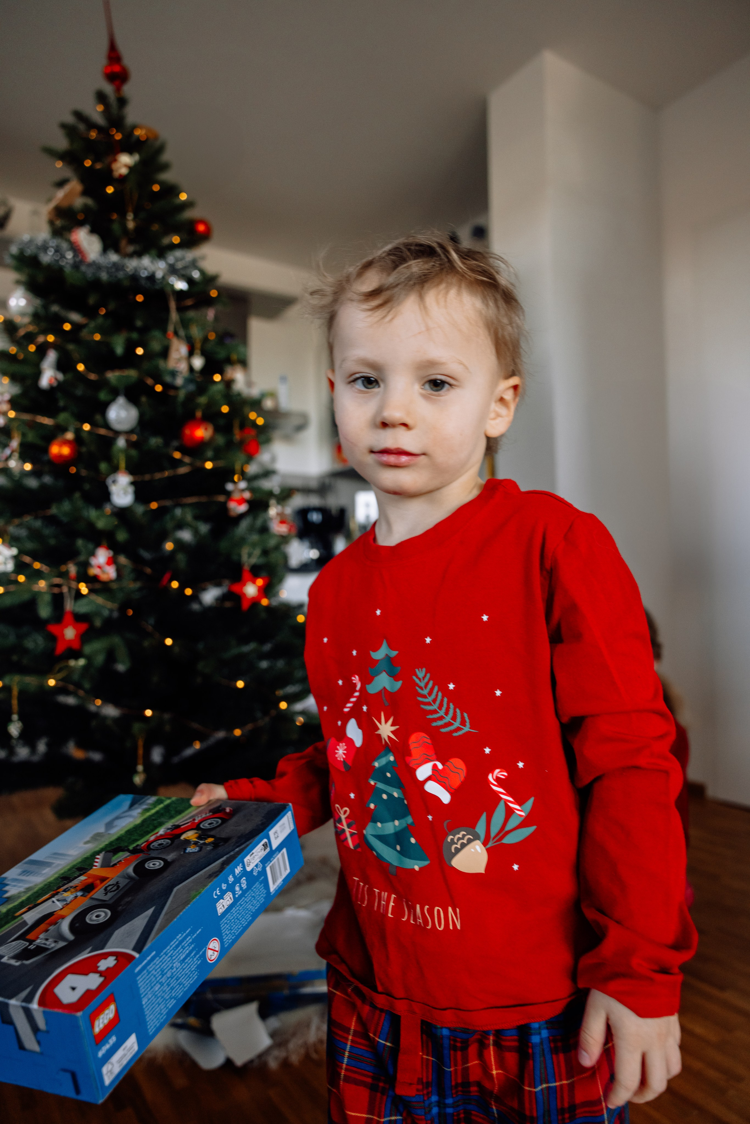 Weihnachten Zuhause mit Kindern. Hochzeitsfotograf München Taufe Familienfotograf Tanja Mauke