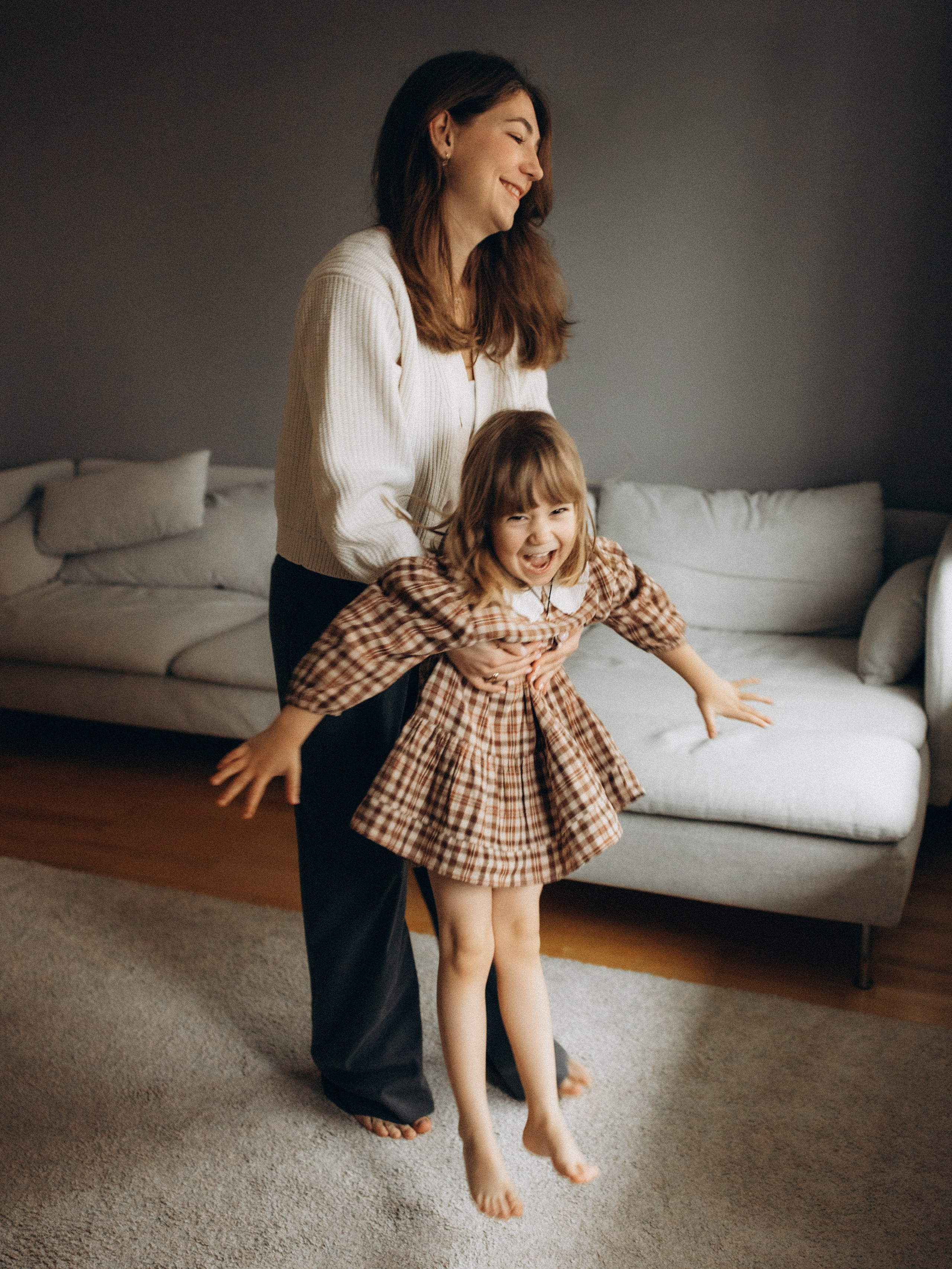 Emilia’s family. Kristina, portrait and family photographer in Helsinki