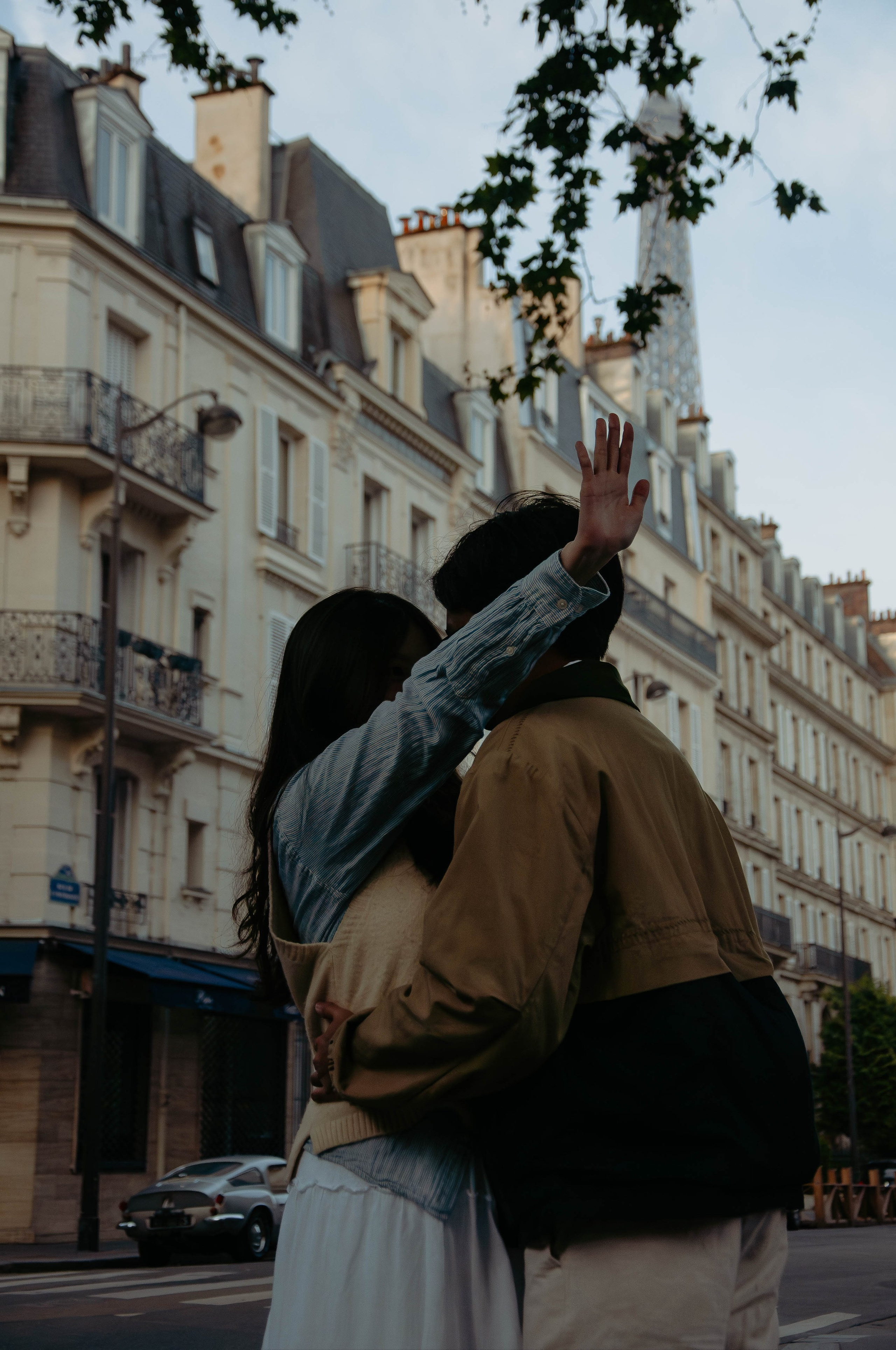 Парная фотосессия у Эйфелевой башни. Фотограф в Париже Полина Осипова