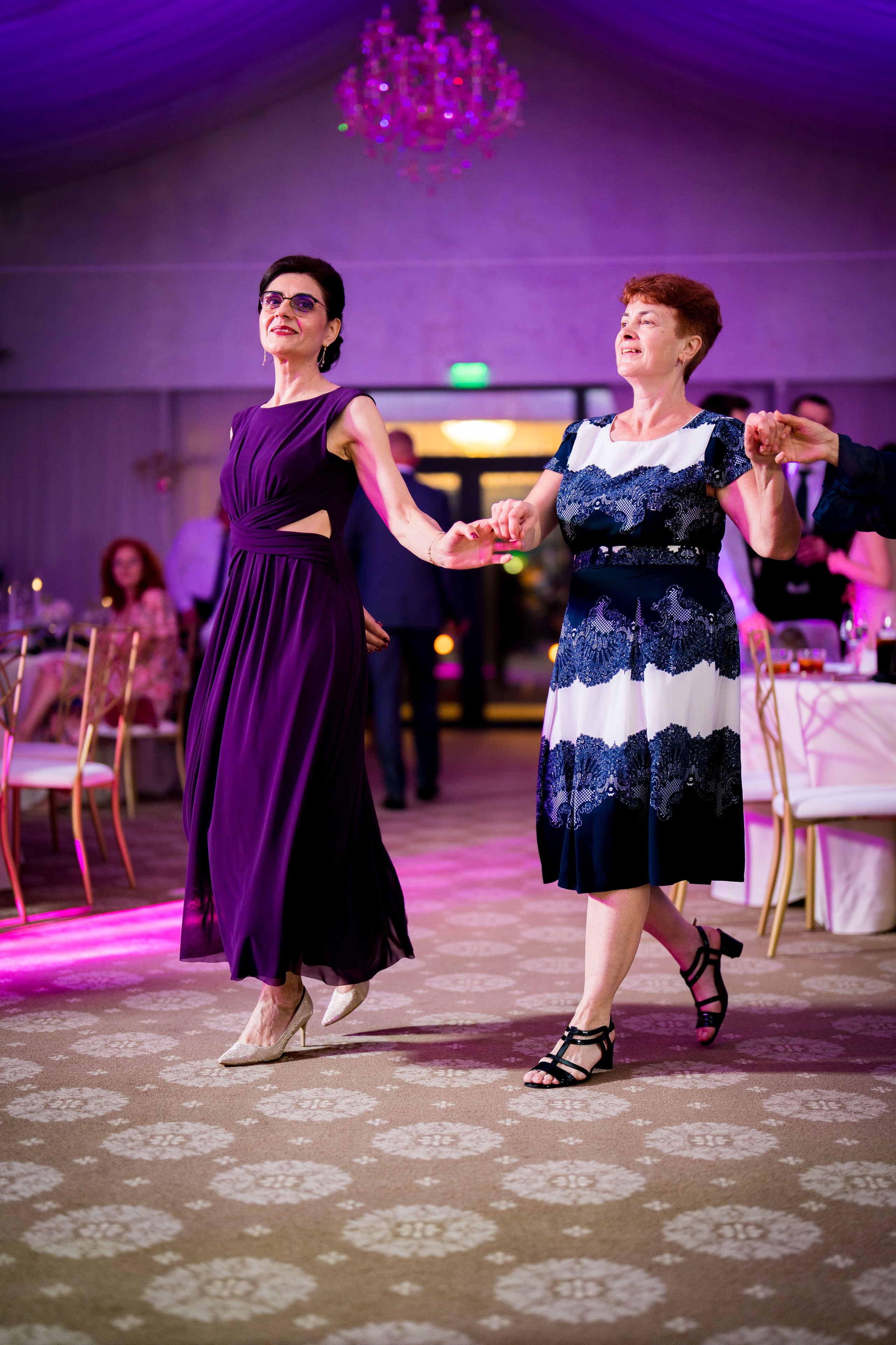 PARTY. Gabriel Florea — Fotograf nuntă București