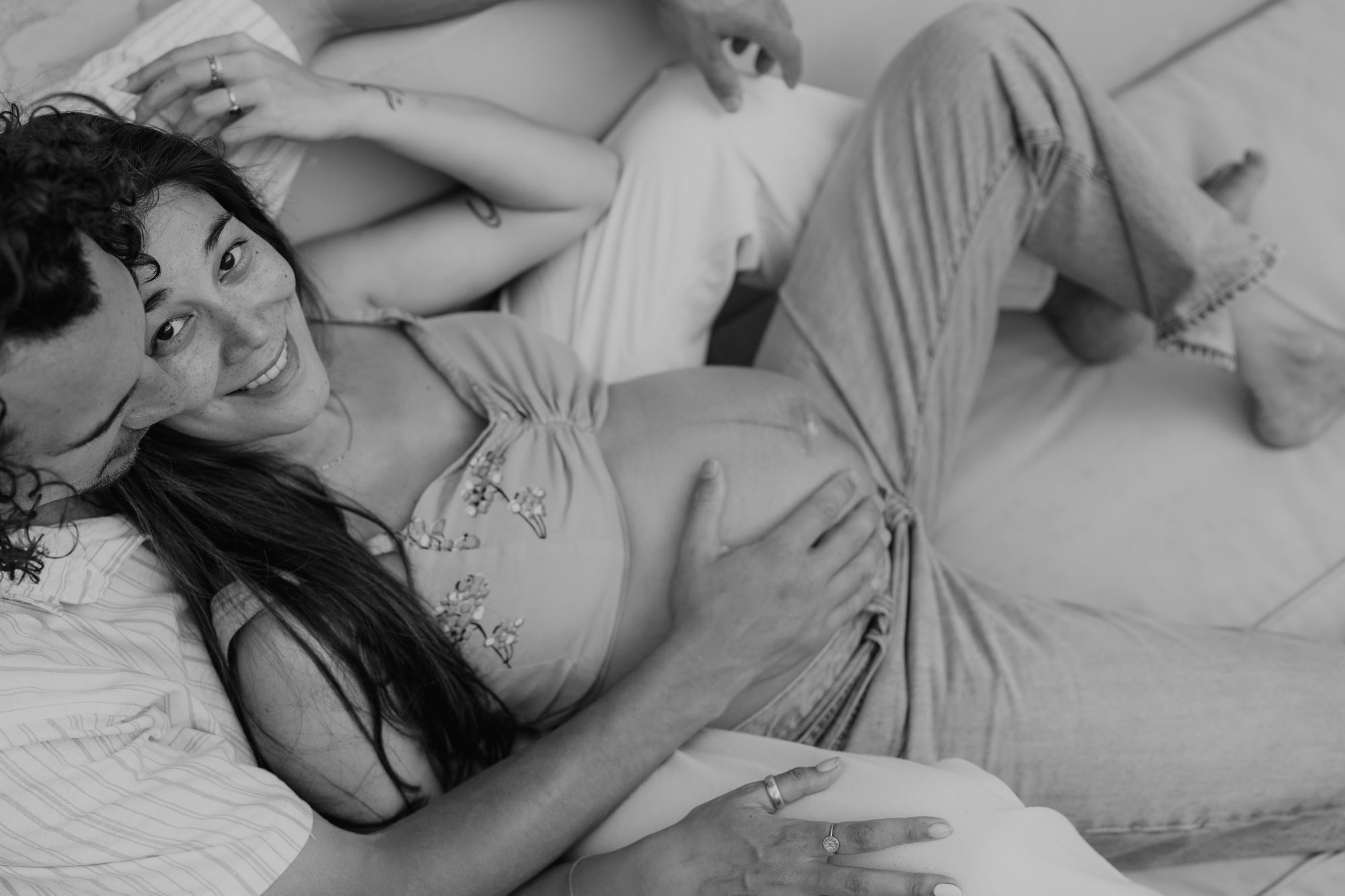 LARISSA & SJUUL MATERNITY. Female Photographer in Bali