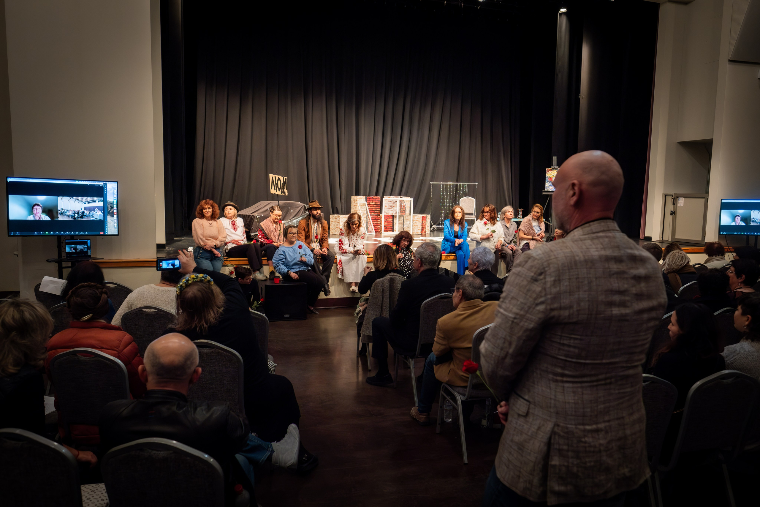 FISH DON'T CRY. Reportage concert portrait photography in the San Francisco Bay Area