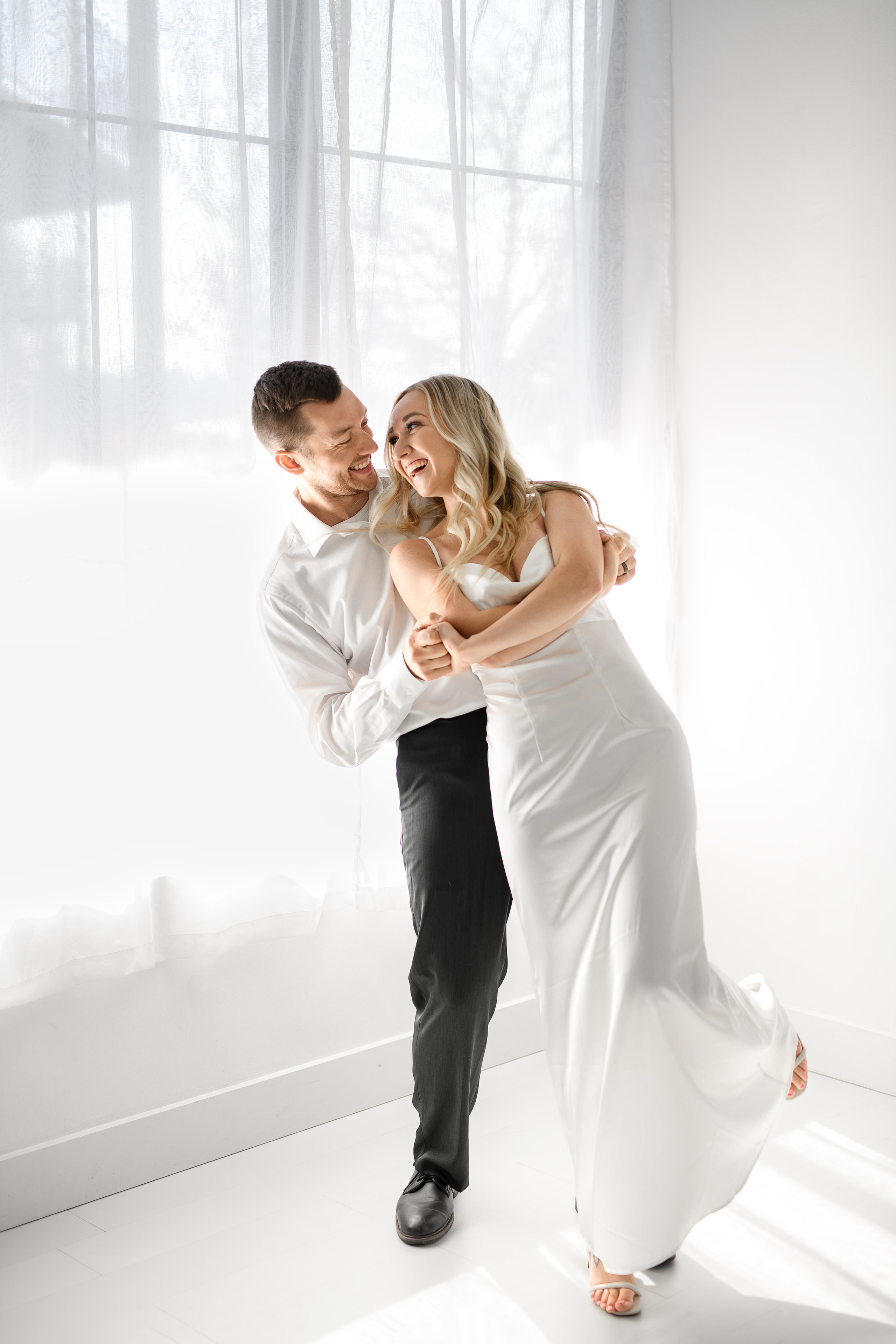 Couples Session Portland OR | M&D. Alena Tau | Wedding & Family Photographer Vancouver WA and Portland OR