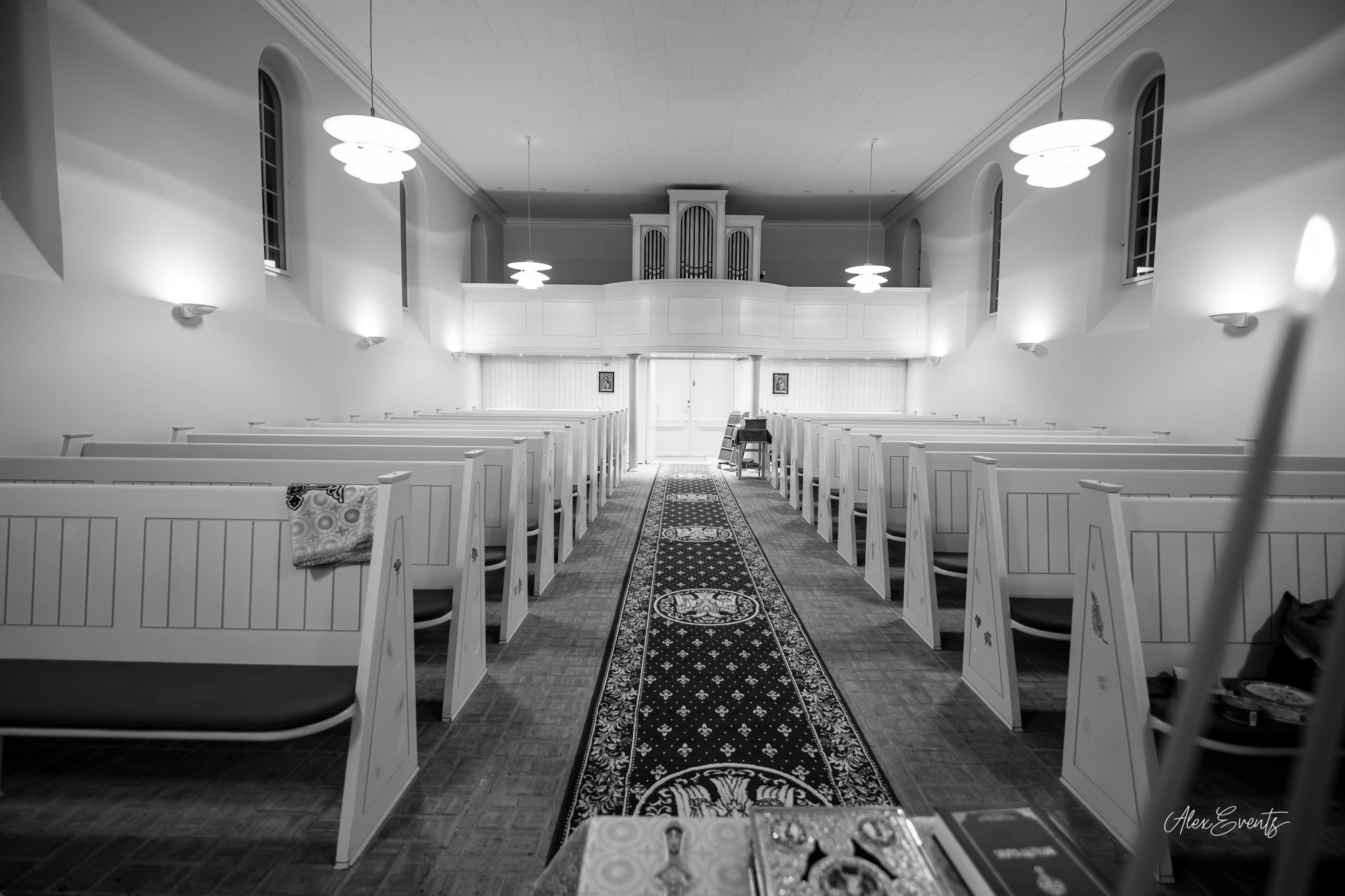 Botez romanesc autentic fotografiat la biserica romaneasca din Nykøbing Mors| Alex Events. AlexEvents Fotograf / Videograf de evenimente Danemarca DK Horsens, Arhus, Odense, Vejle.Nunta, botez, foto-studio