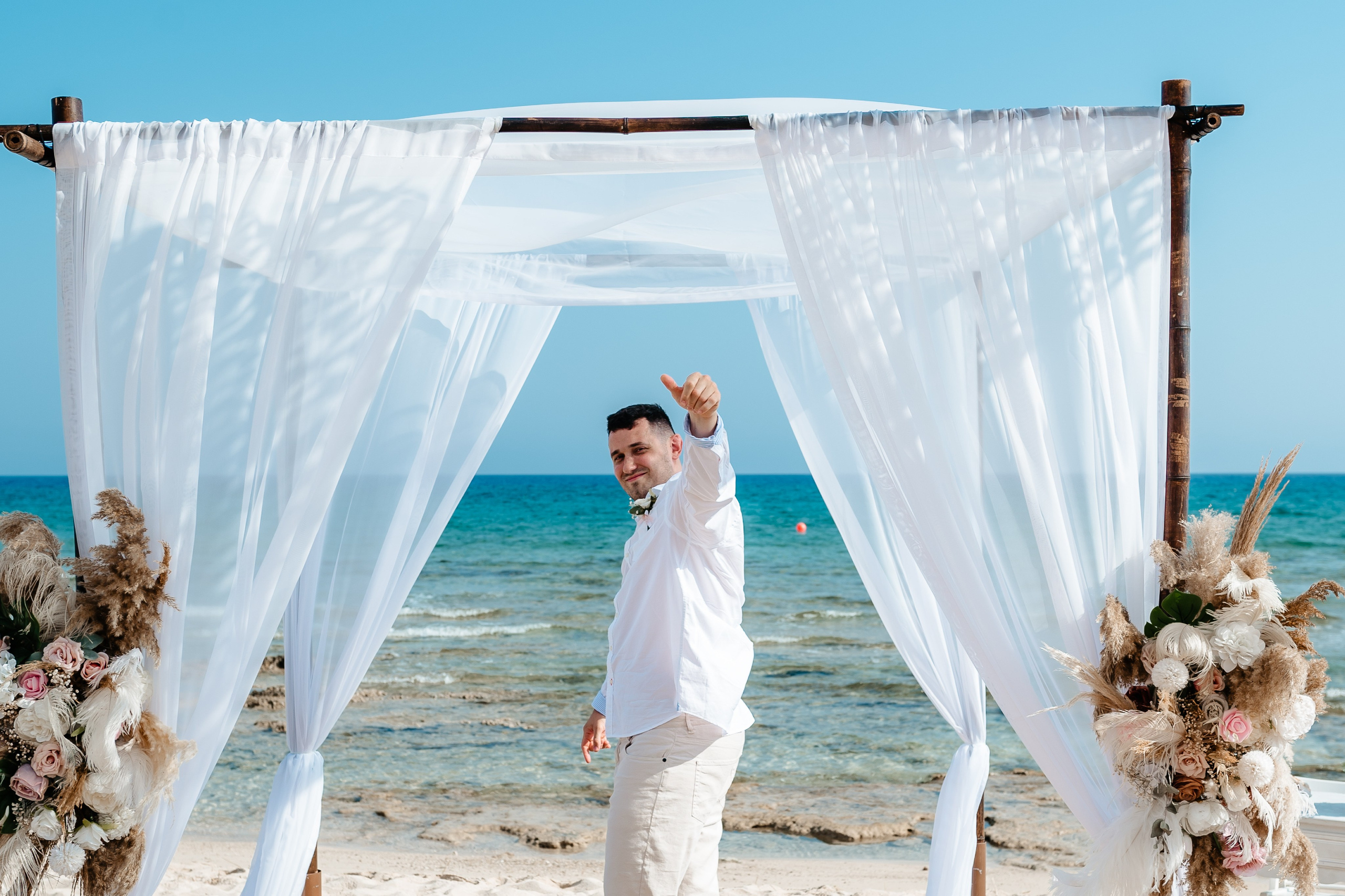 Ceremony sirens beach. AdrianOltean.wfolio.pro