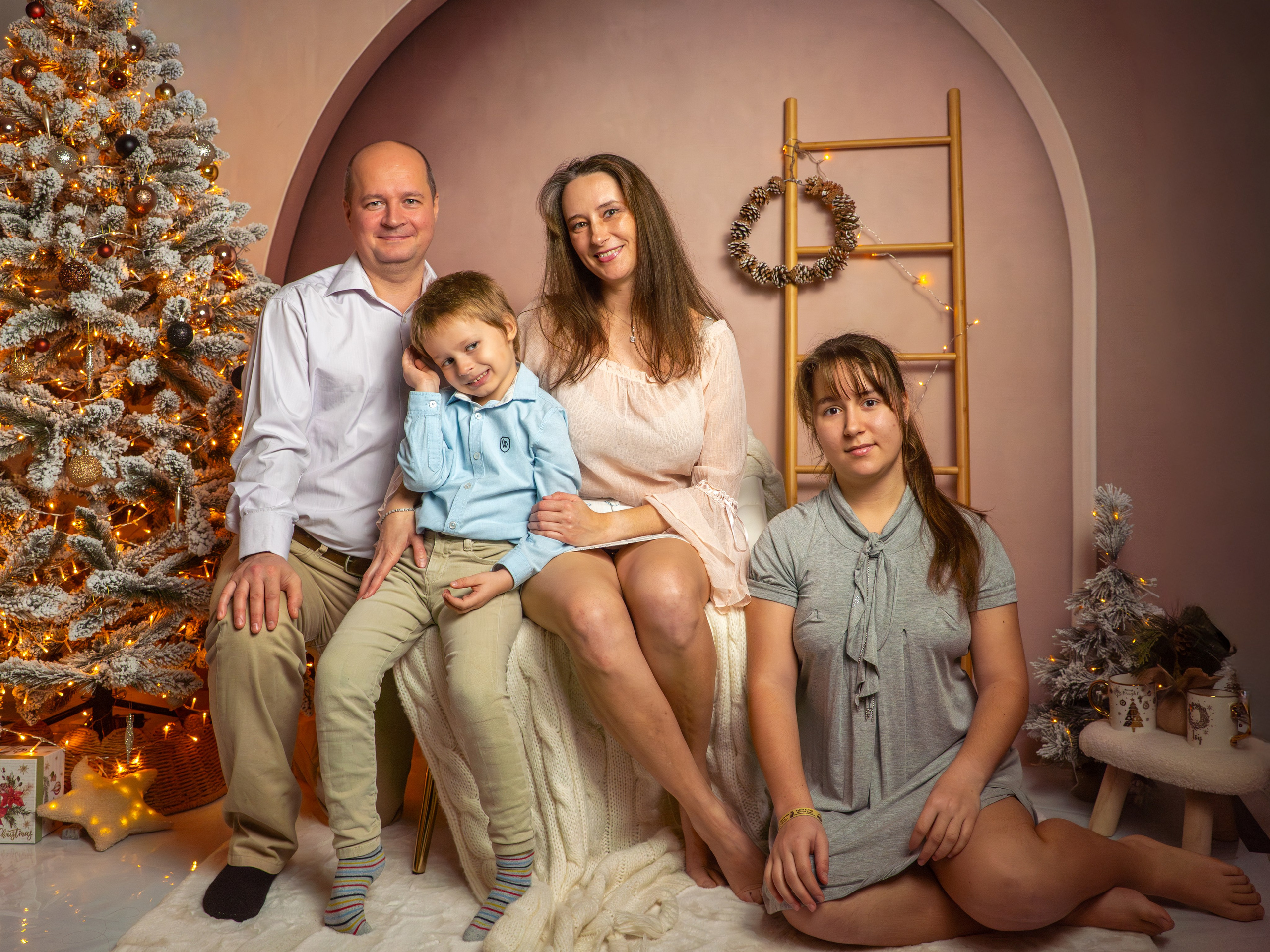 Album Bucurie de Sf Andrei❤️. Adelinne — fotograf profesionist în Constanța pentru familii, bebeluși și evenimente