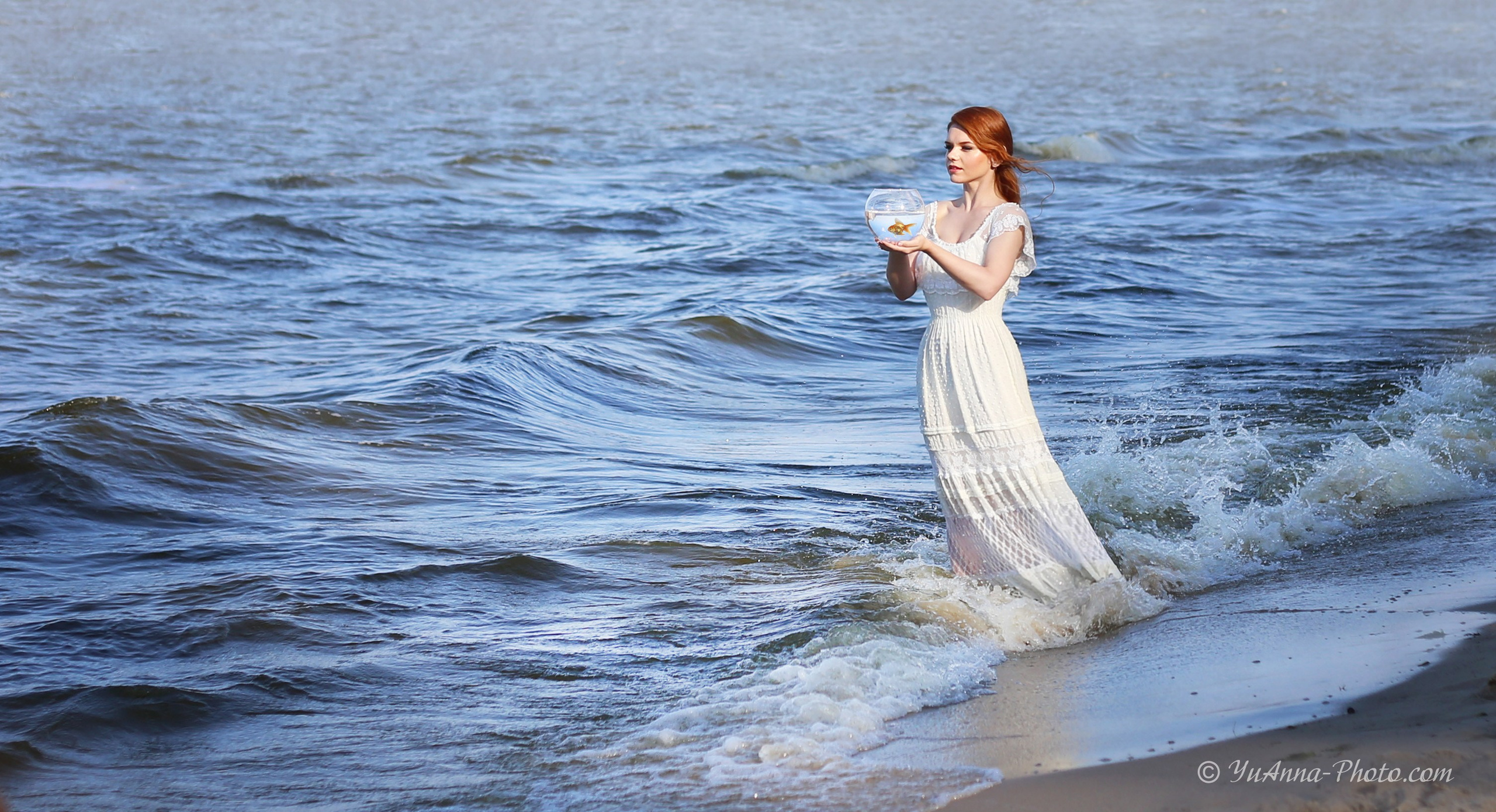 Love story. YuAnna studio. Family & Kids Photographer in Seattle area, located in