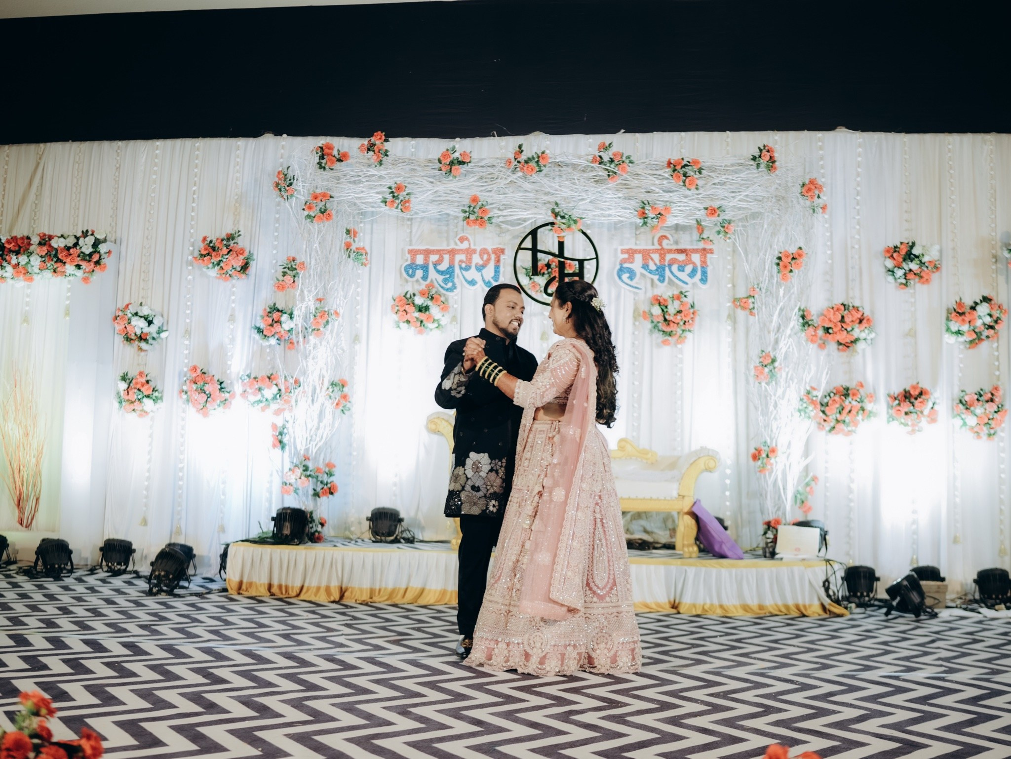 Mayuresh & Harshala. Promise in Pixels — Candid Wedding Photographer & Cinematographer in Mumbai, India