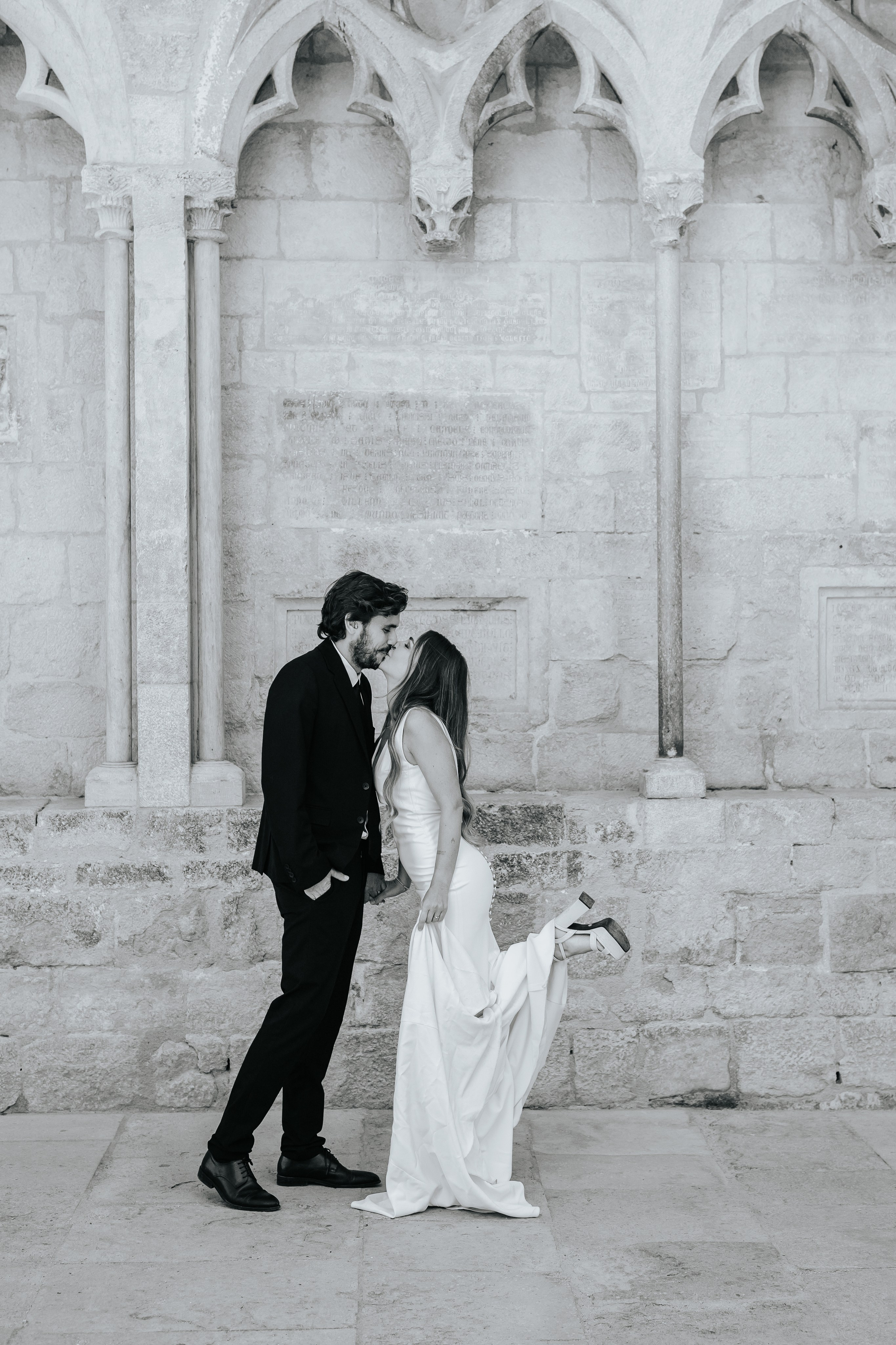Barbara+Carlos, Girona, Love story. Wedding photographer in Catalonia