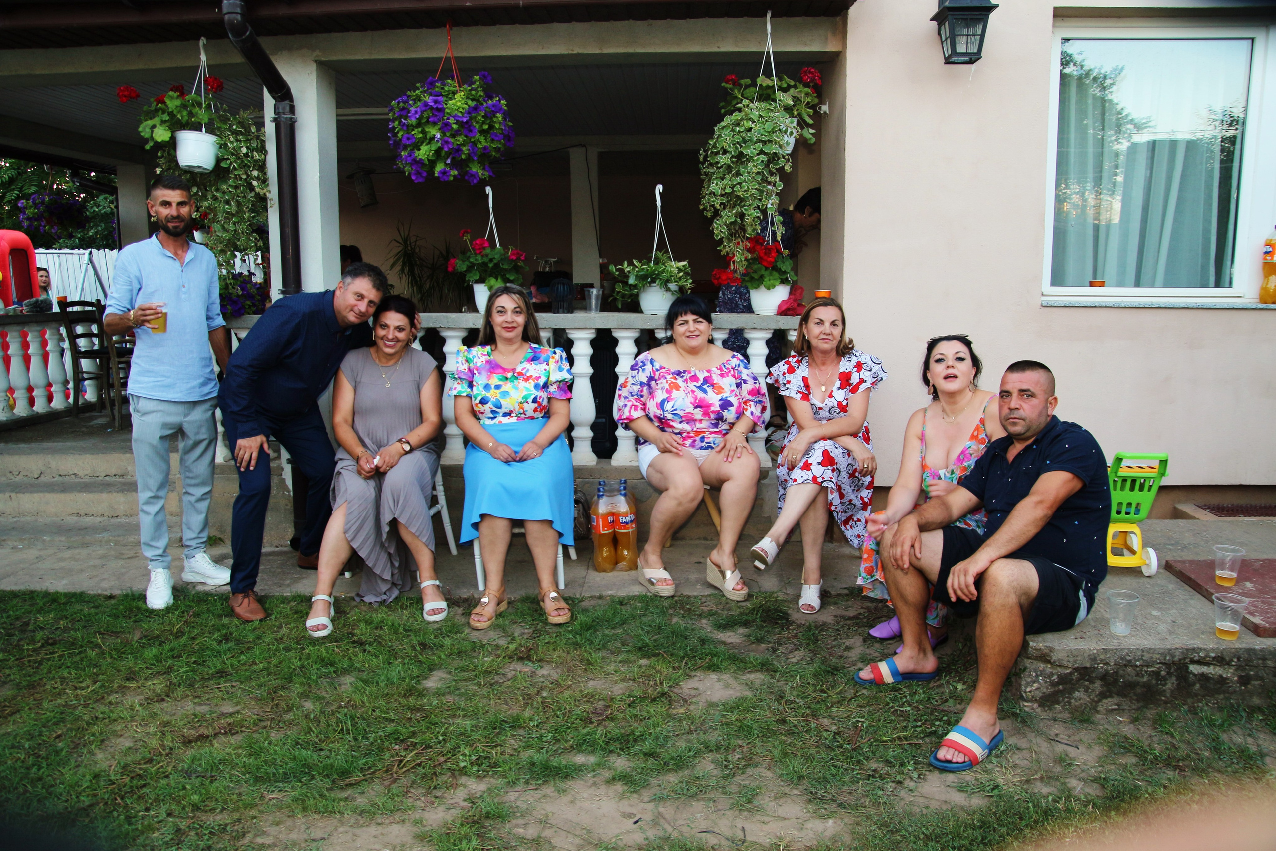 BYZO MEDIA. PETRU BYZO - family and children photographer in ROMANIA