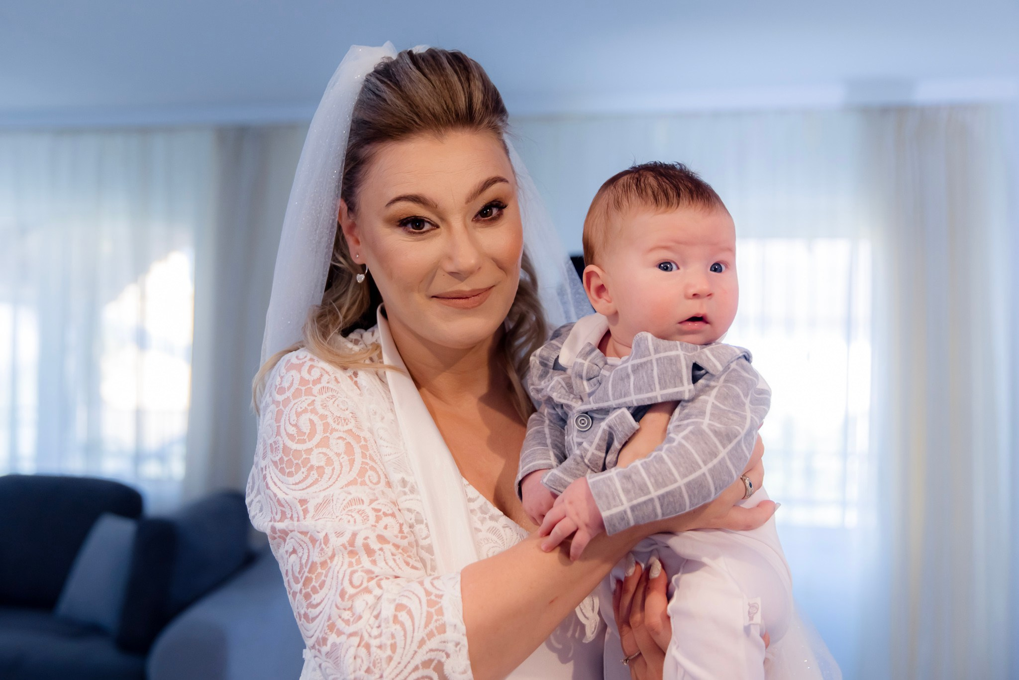 Mihai & Oana. Servicii foto-video profesionale, pentru momente de neuitat