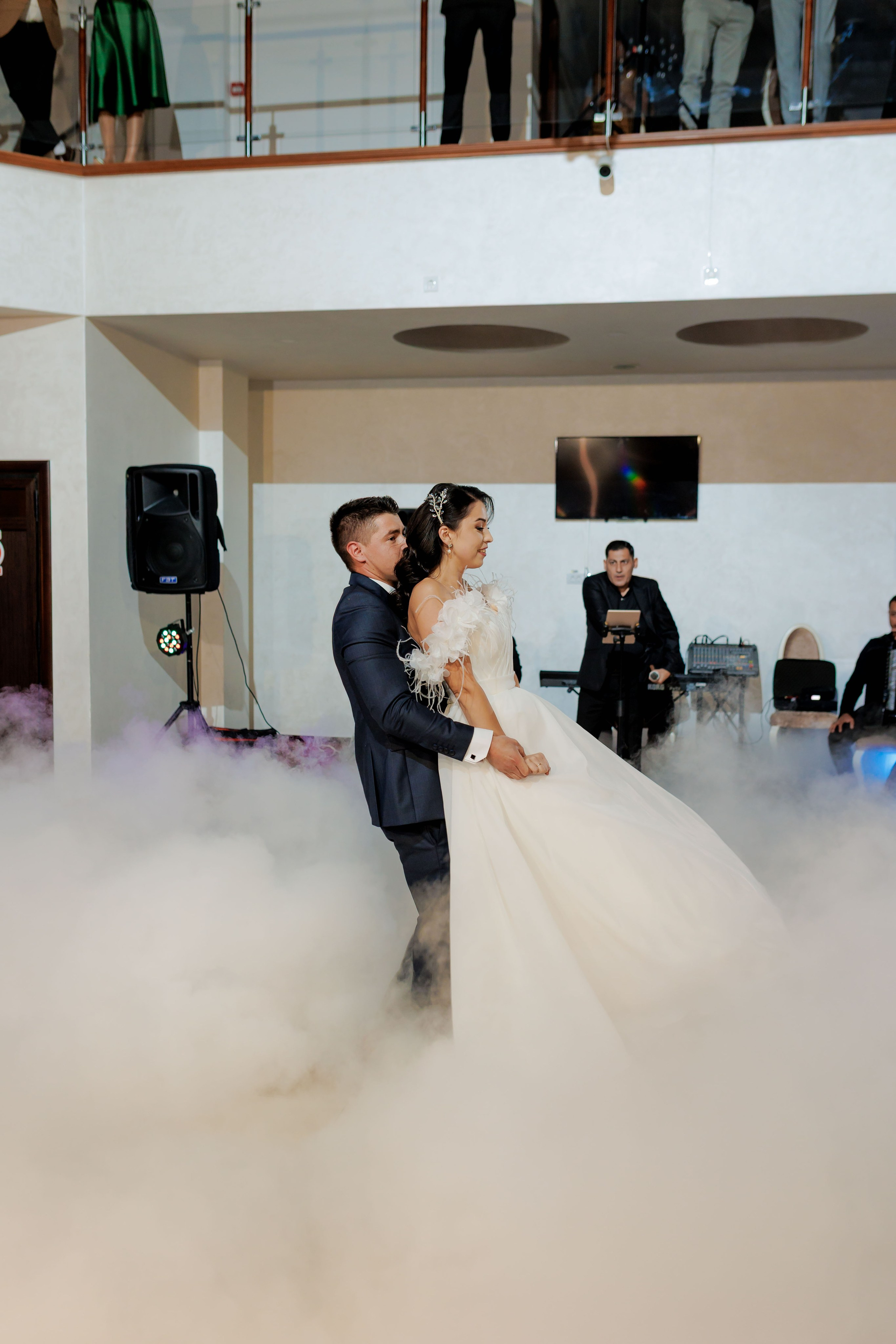 Loredana & Emilian – Ziua Nunții | Videografie - fotografie Botez Suceava, Iași, Botoșani. Servicii foto-video profesionale, pentru momente de neuitat
