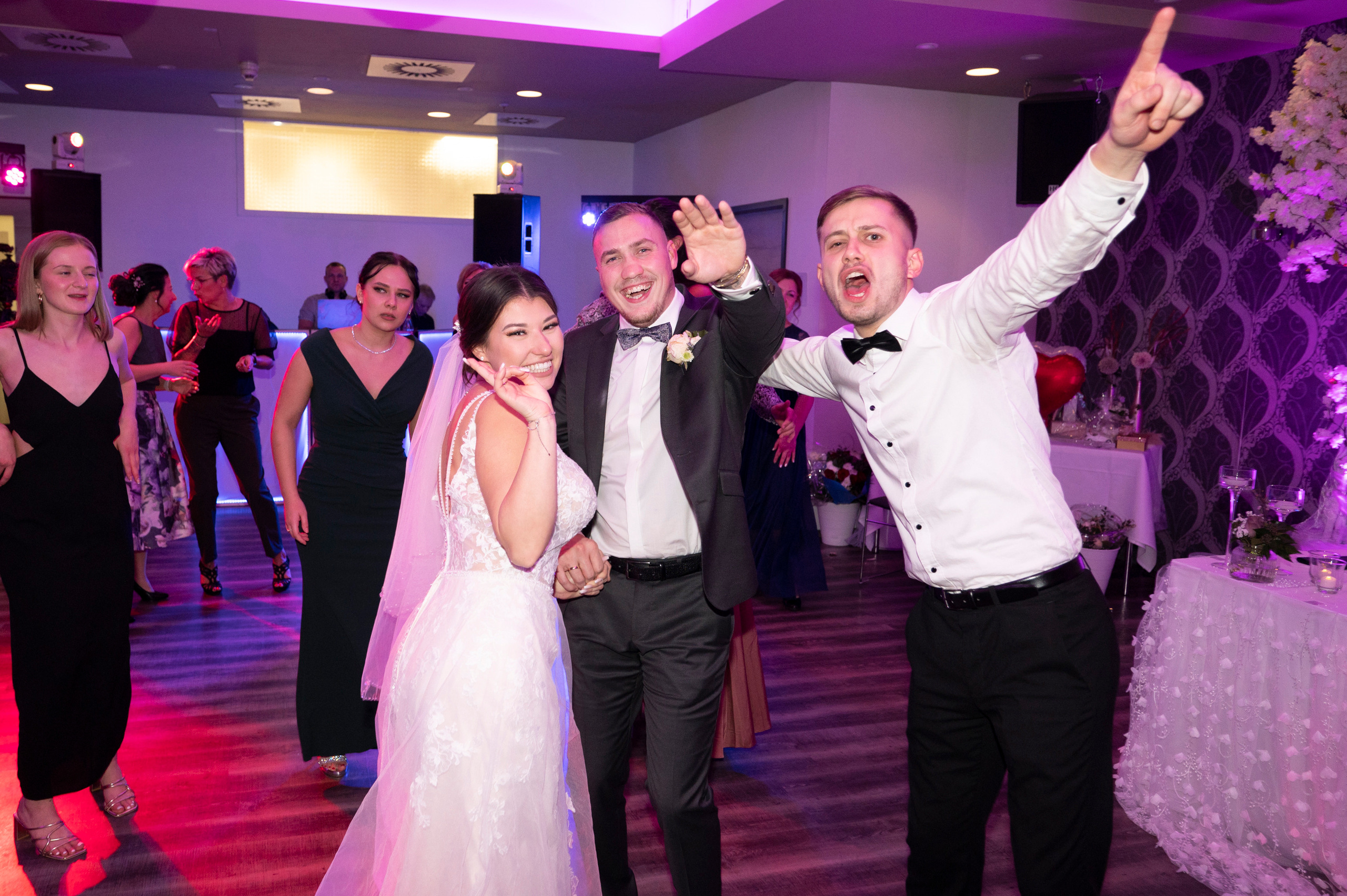 Karin & Dennis. Khanoffilm