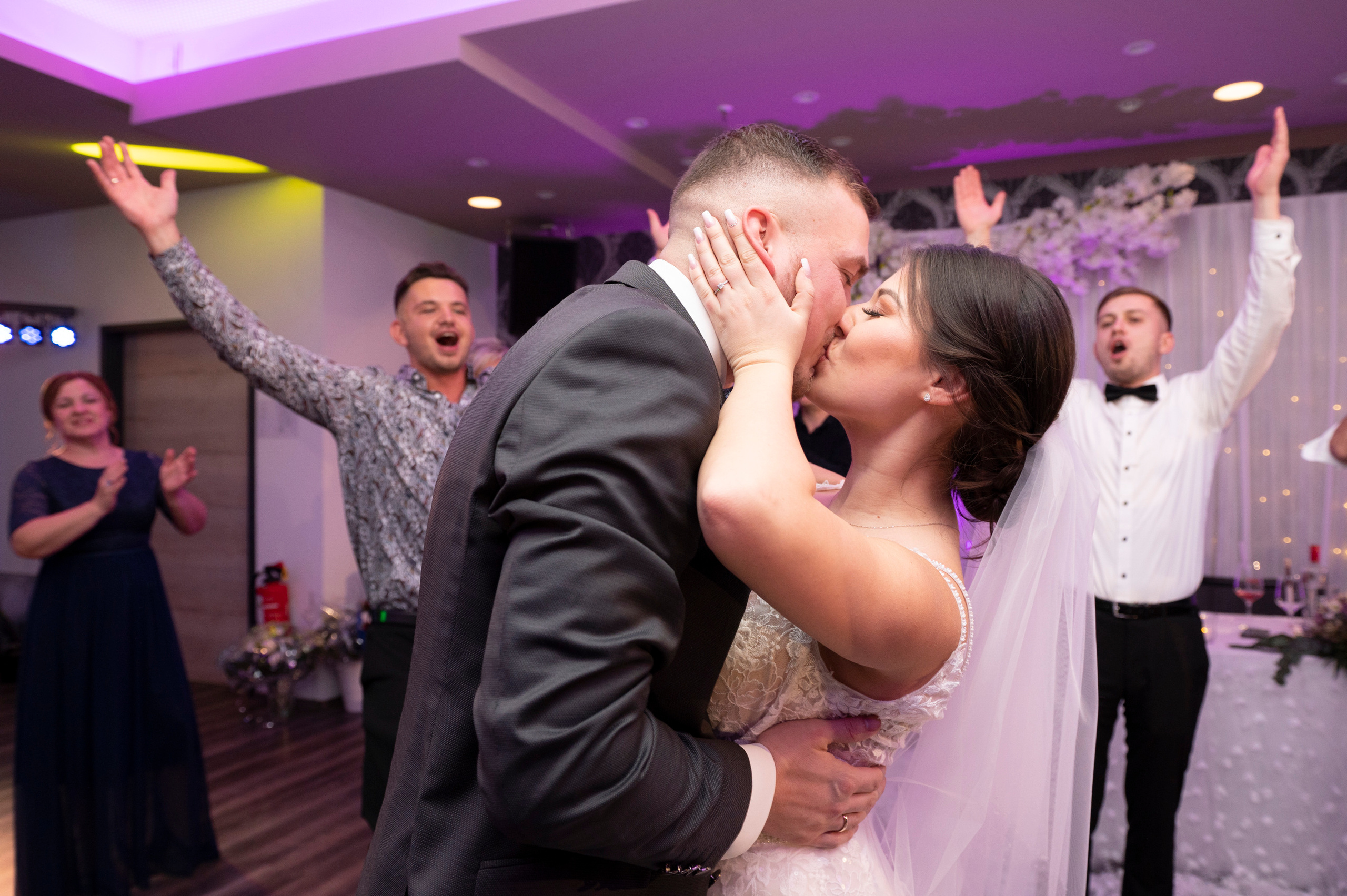 Karin & Dennis. Khanoffilm